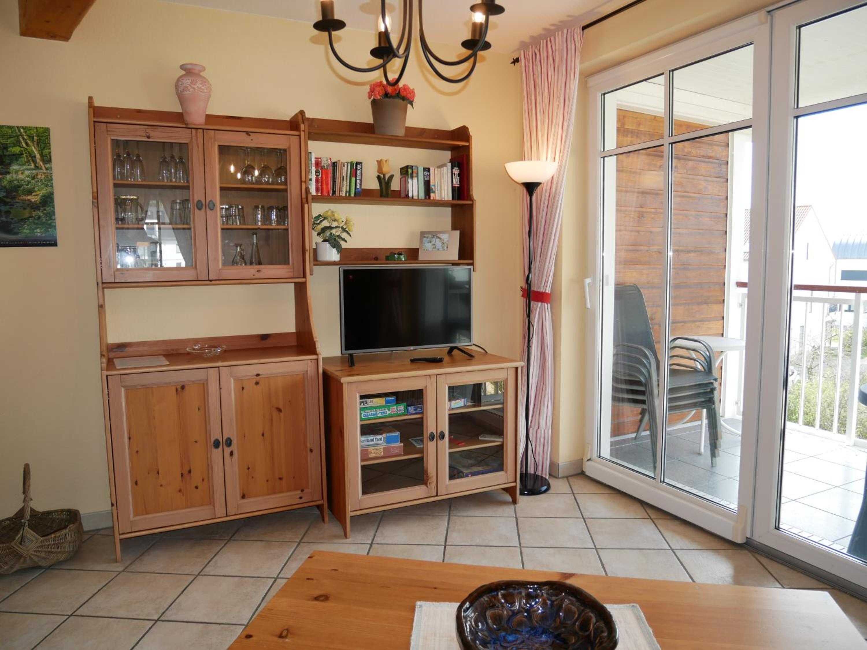 Bernsteinhaus, 850m zum Strand, mit Balkon, WLAN