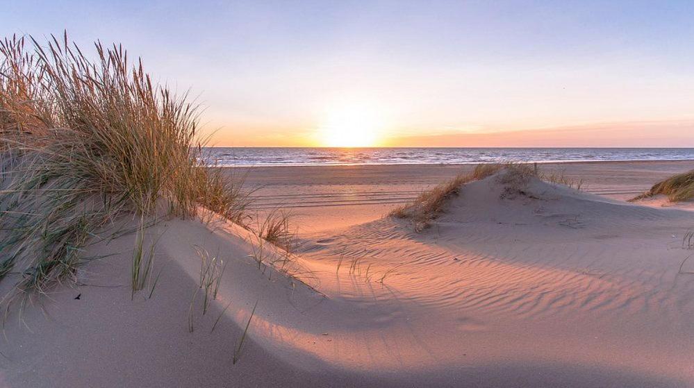 Caravan Aan Zee Arnani