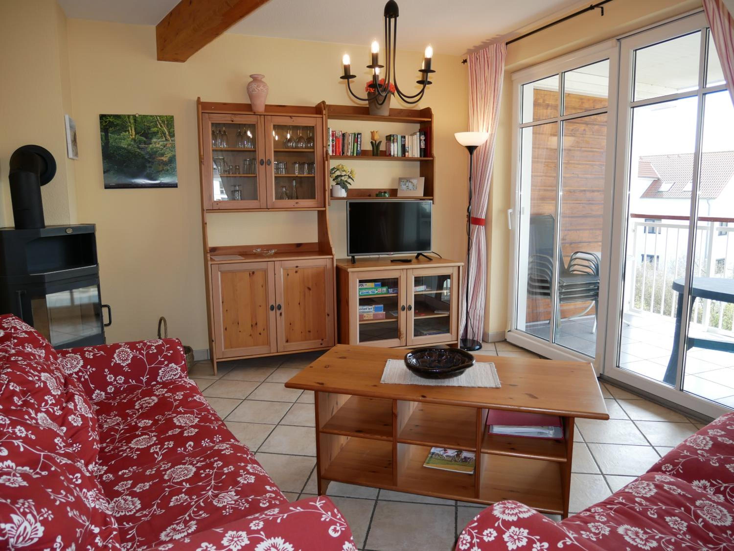 Bernsteinhaus, 850m zum Strand, mit Balkon, WLAN