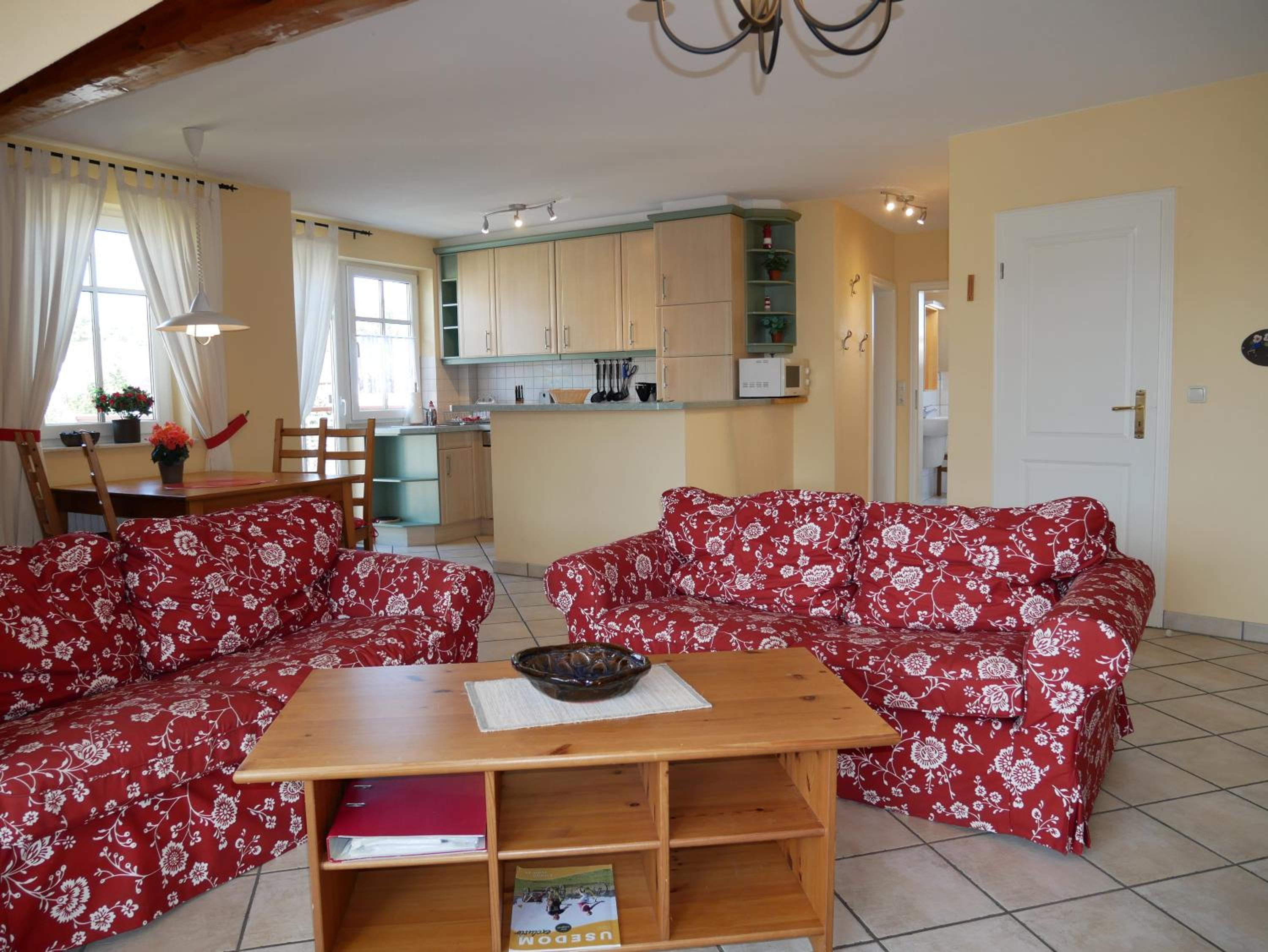 Bernsteinhaus, 850m zum Strand, mit Balkon, WLAN