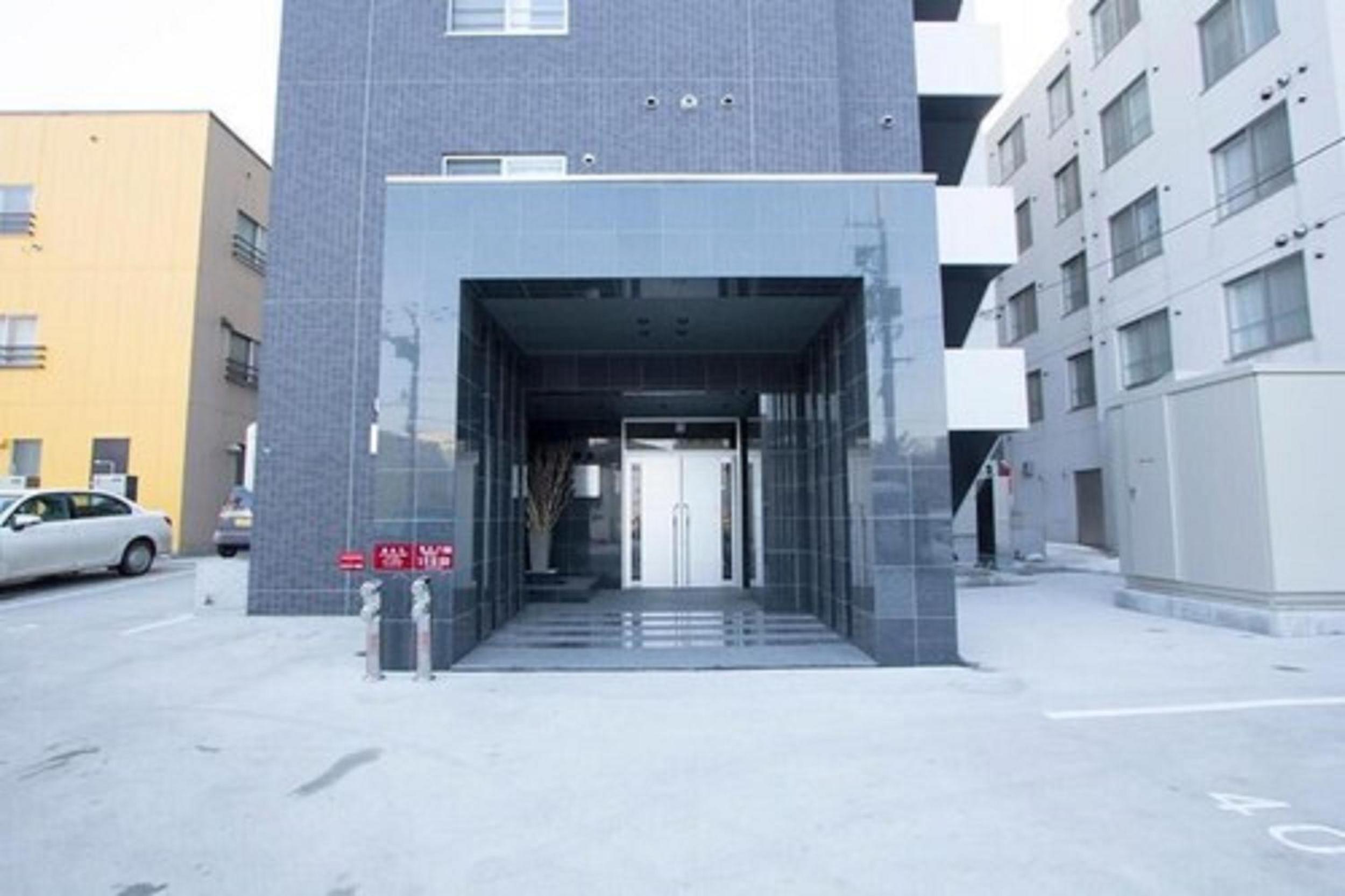 Sun Court Hongo dohri Garden Hills view 2