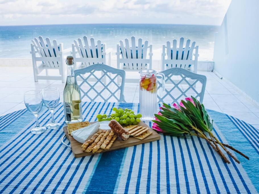 Spectacular Beachfront Capri 12 - Ramsgate view 4
