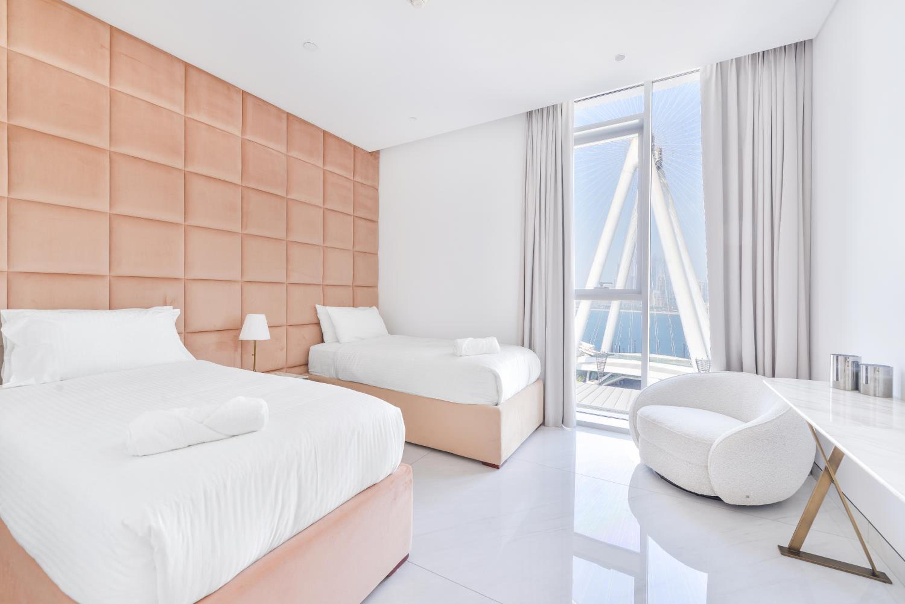 Spectacular 3 BR condo with maids room facing the Dubai Eye