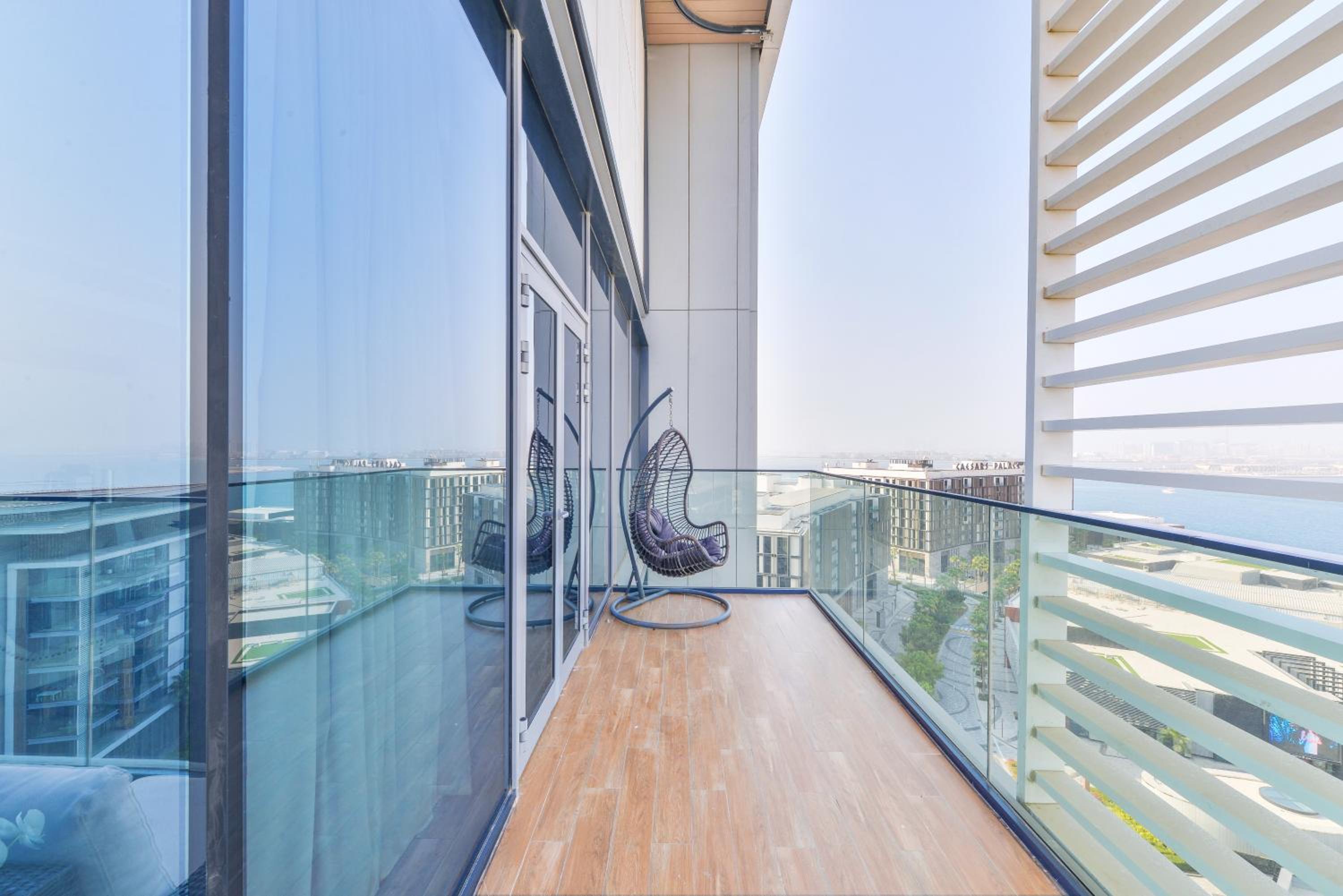 Spectacular 3 BR condo with maids room facing the Dubai Eye