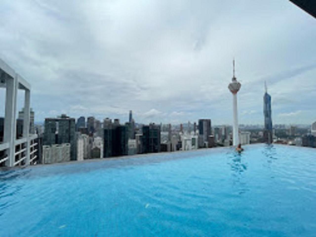 The Platinum KLCC By Sky Pool