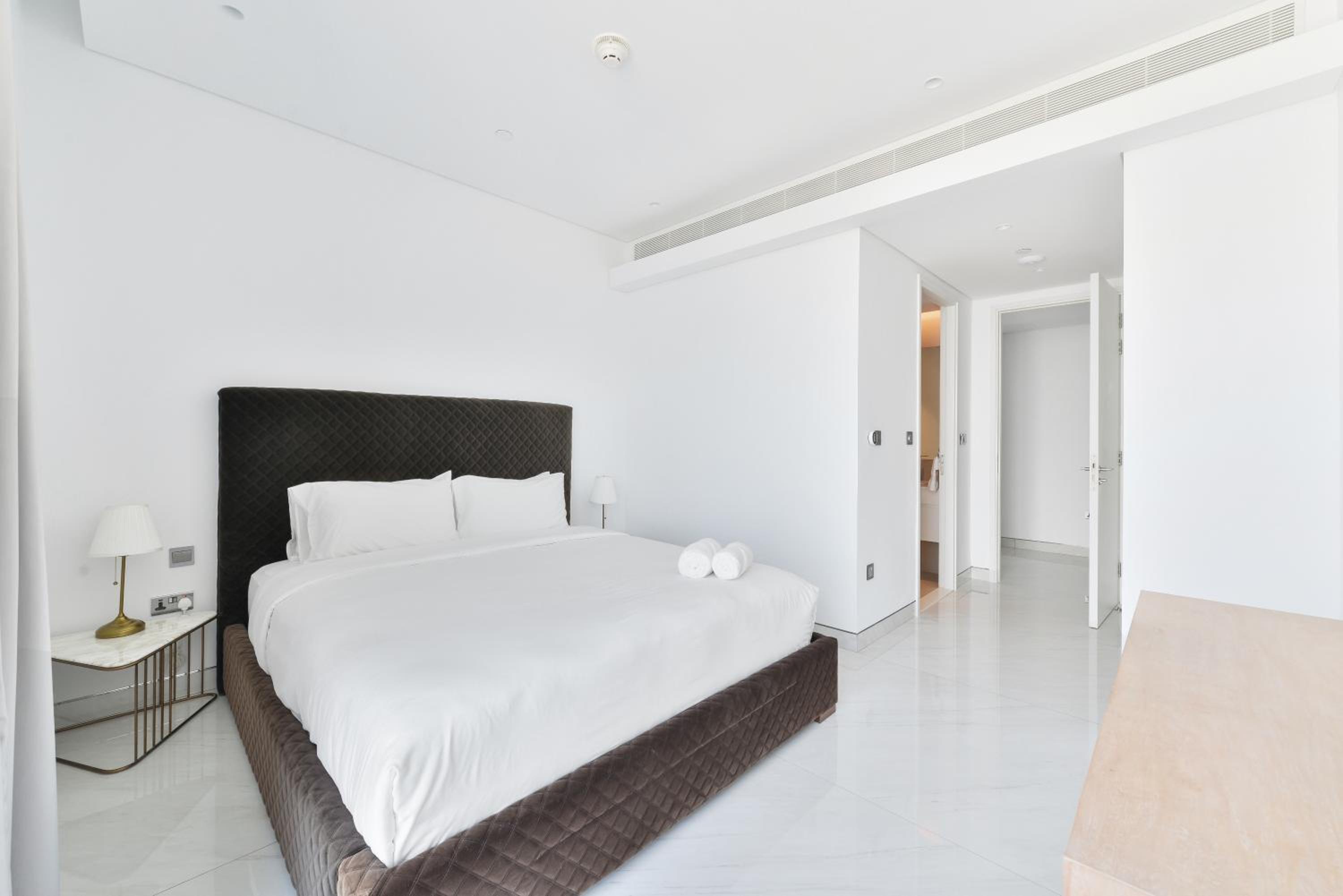 Spectacular 3 BR condo with maids room facing the Dubai Eye