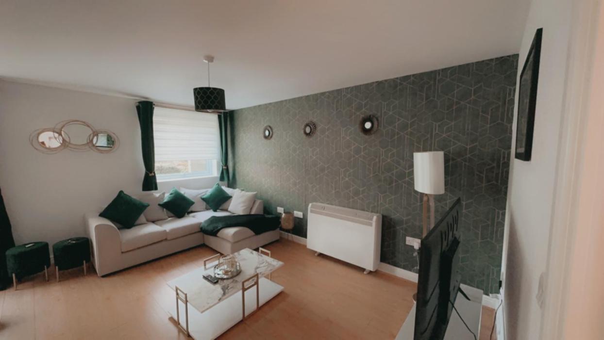 Waterfront town centre ipswich apartment