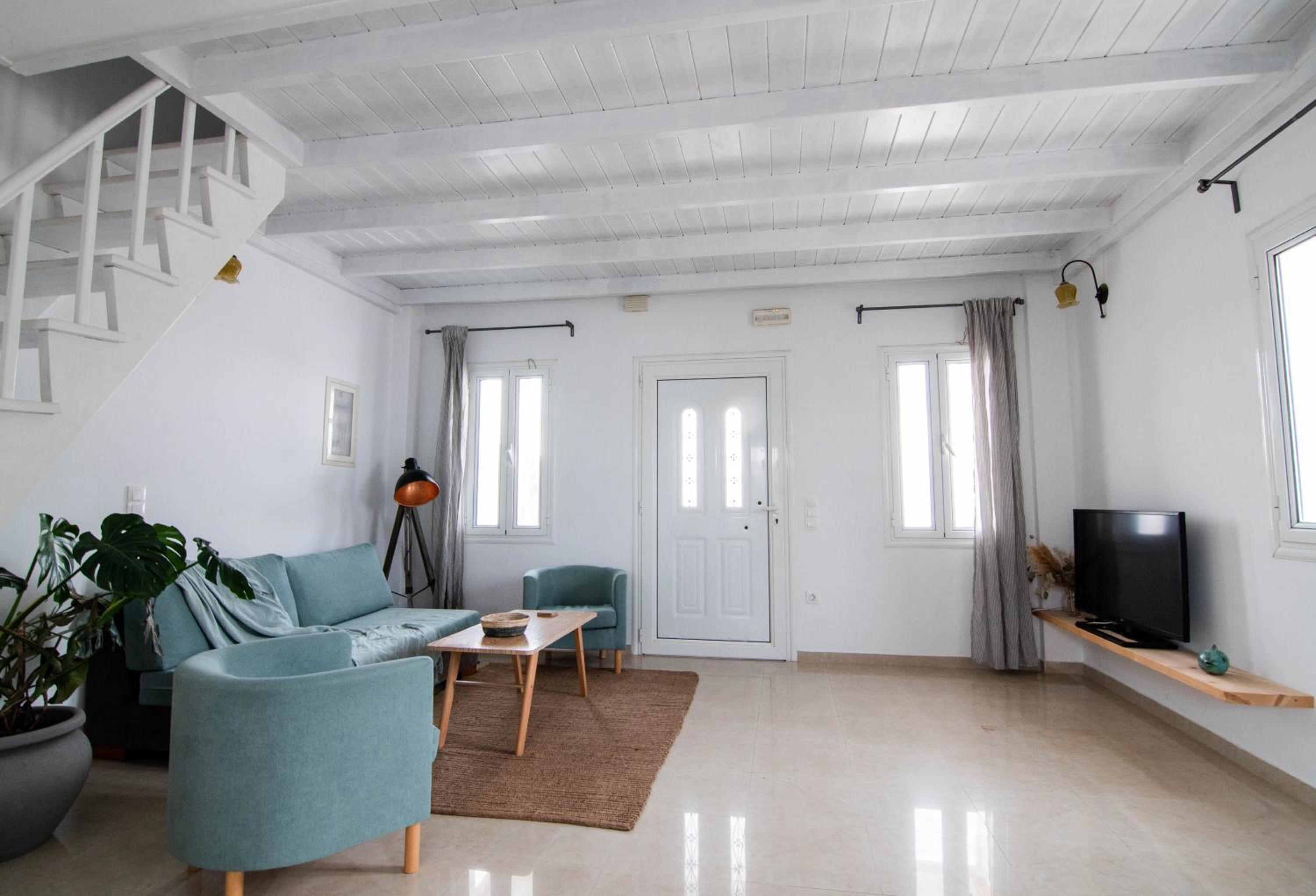 White Wave Villa, 3min walk from beach photo 4