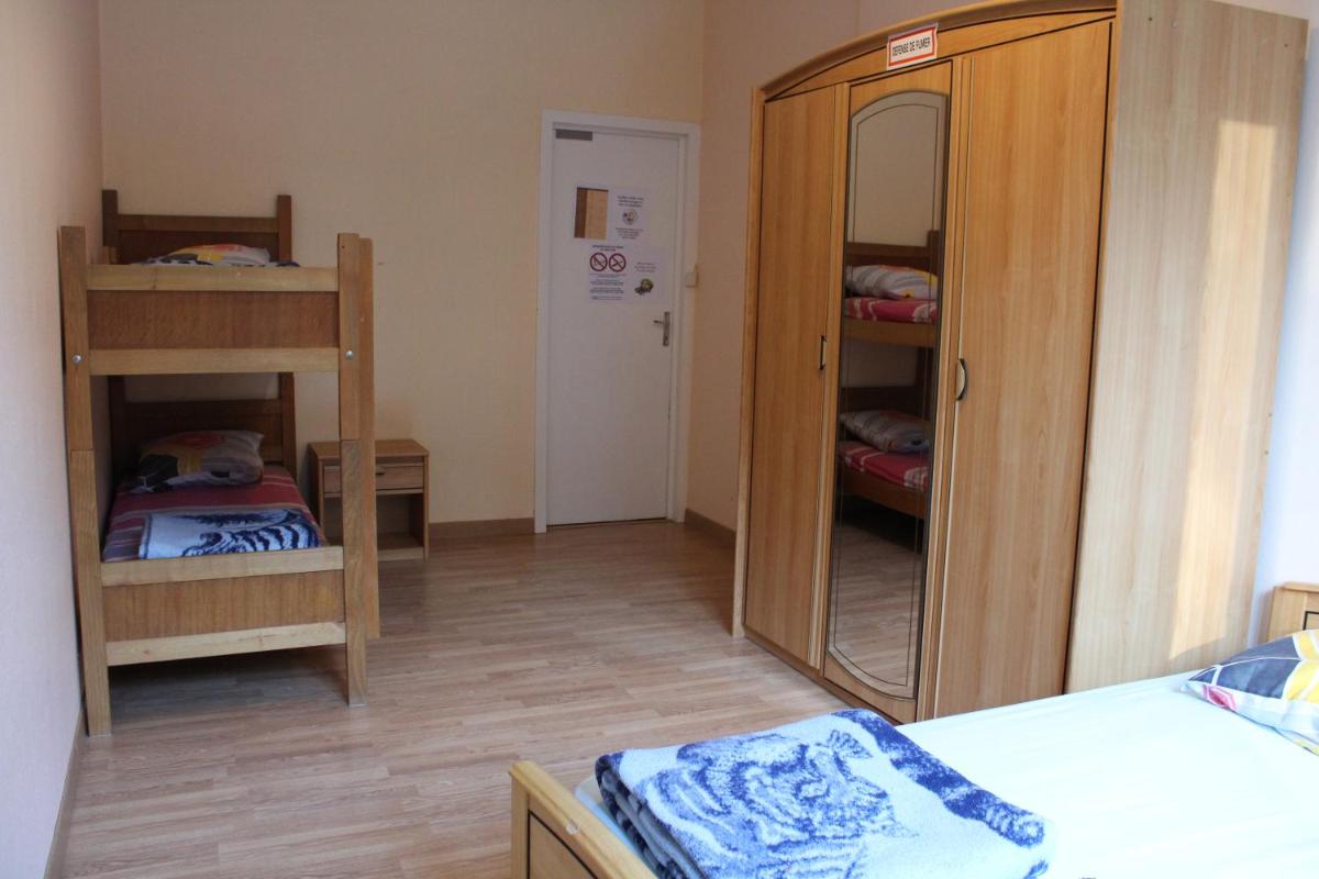 Photo 12