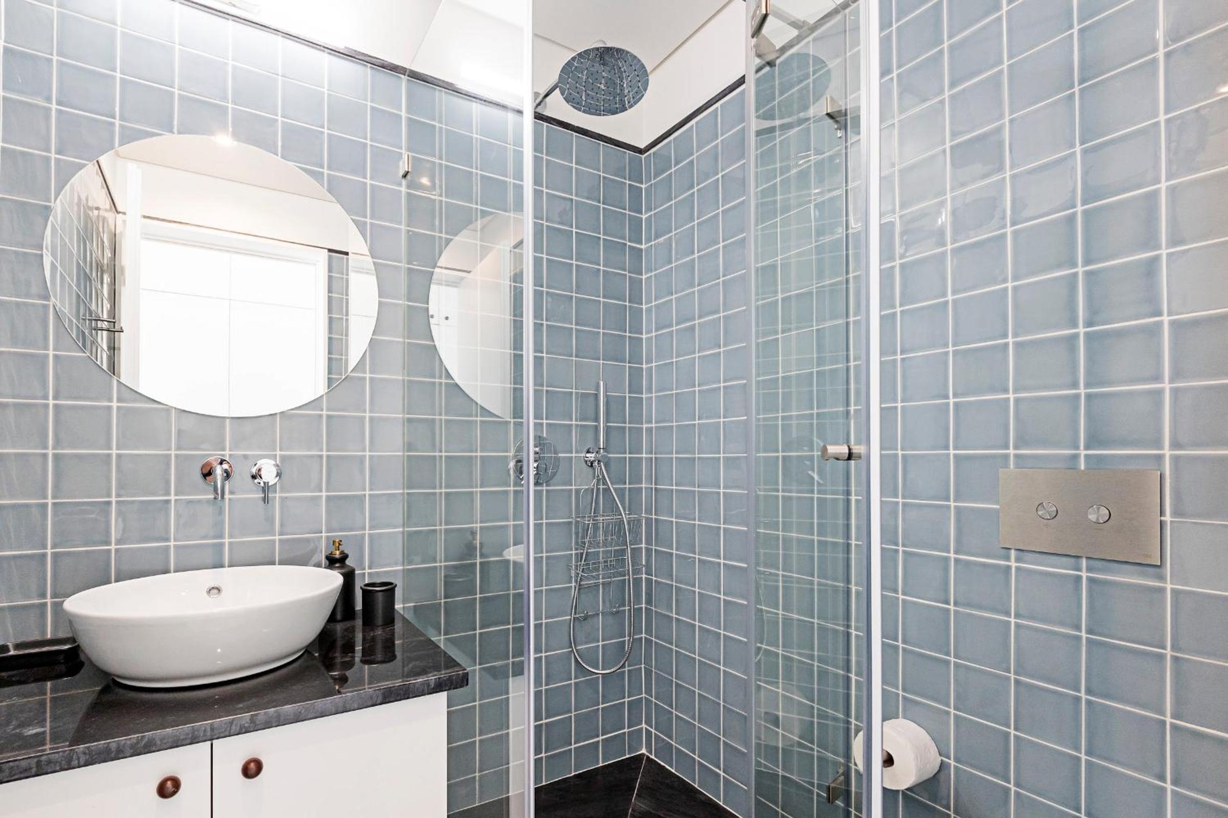 Ceuta Studio Apartments by LovelyStay view 5