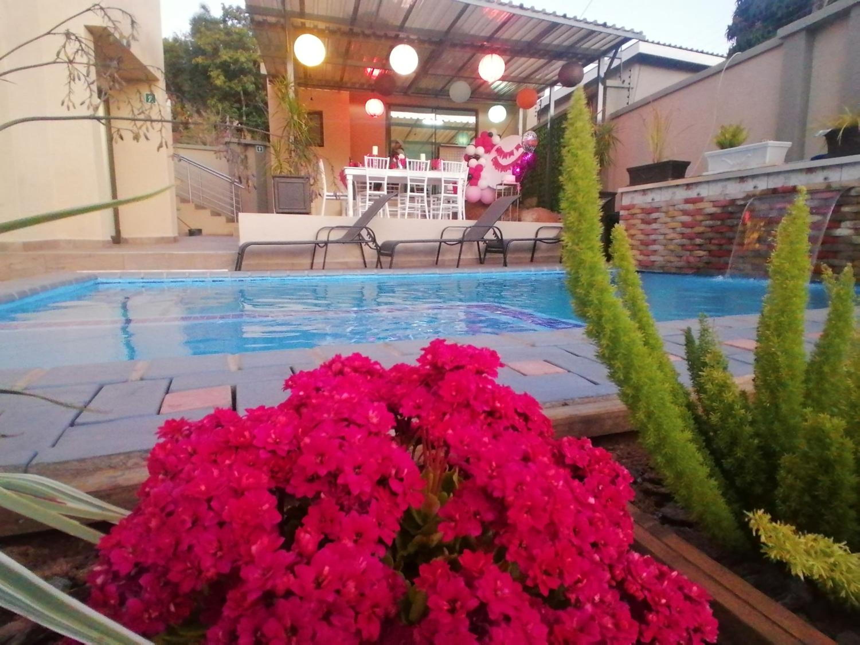 Photo 44