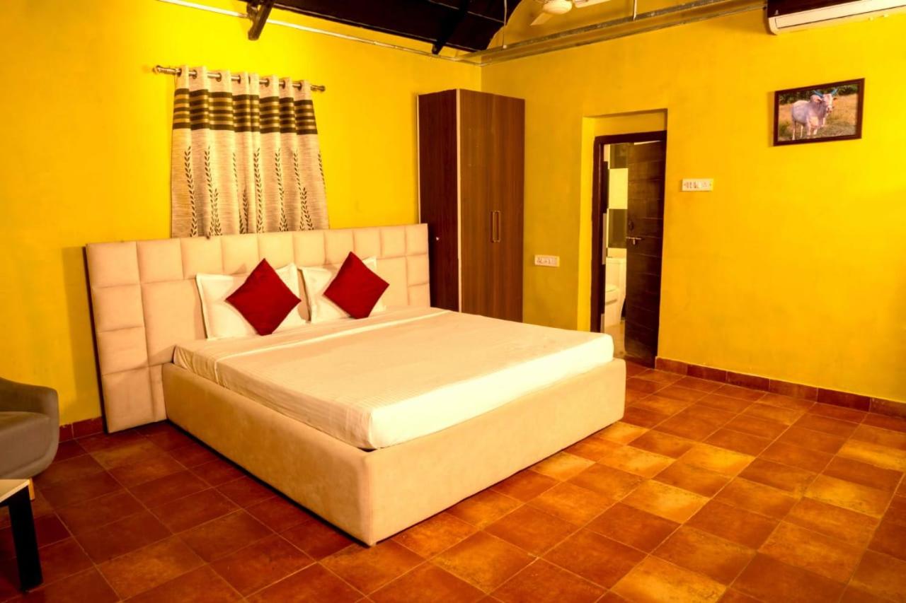 Farm Stay Resort - Shamirpet, Hyderabad view 3