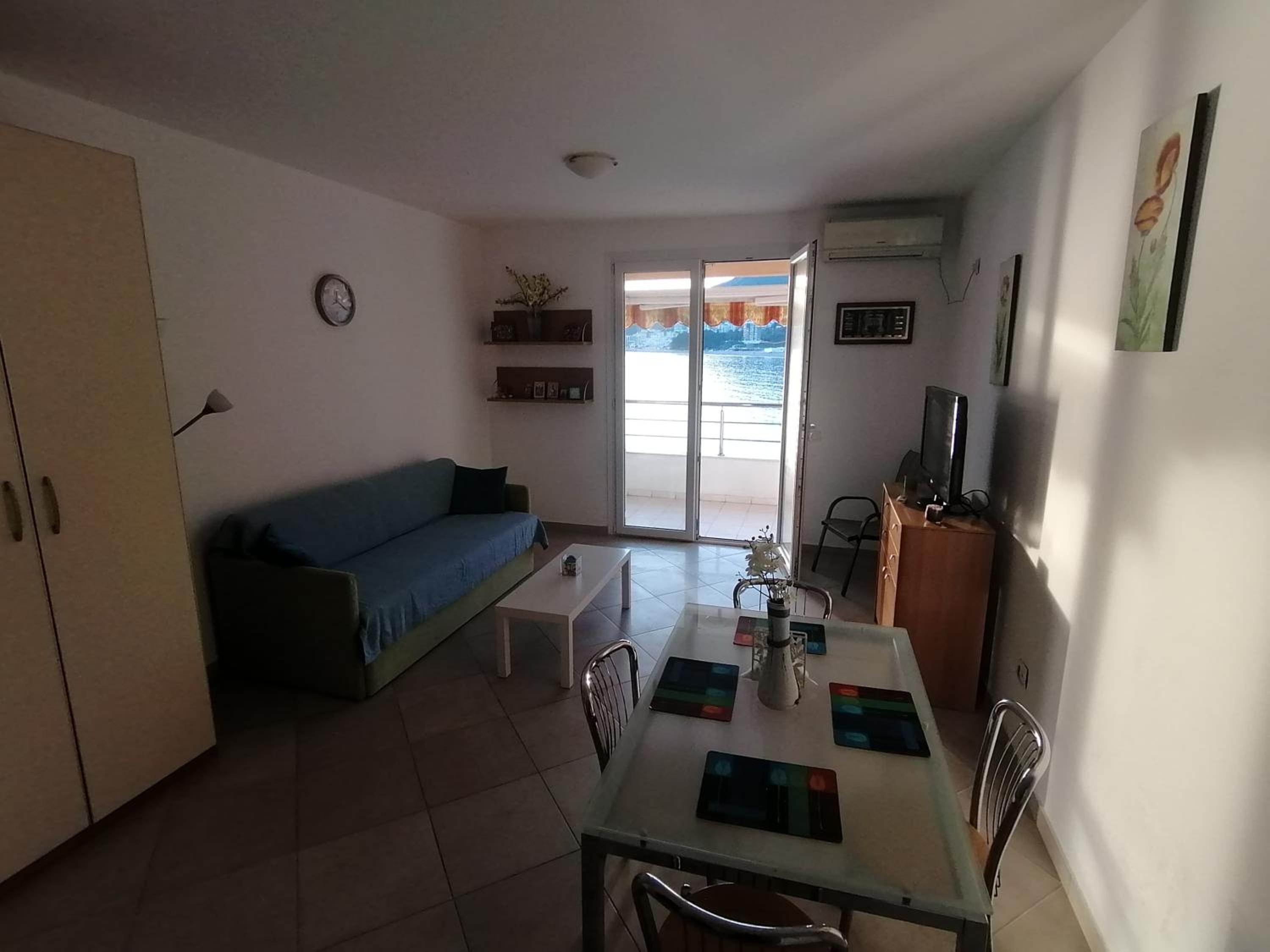 Luxury Apartment Astelmn view 5