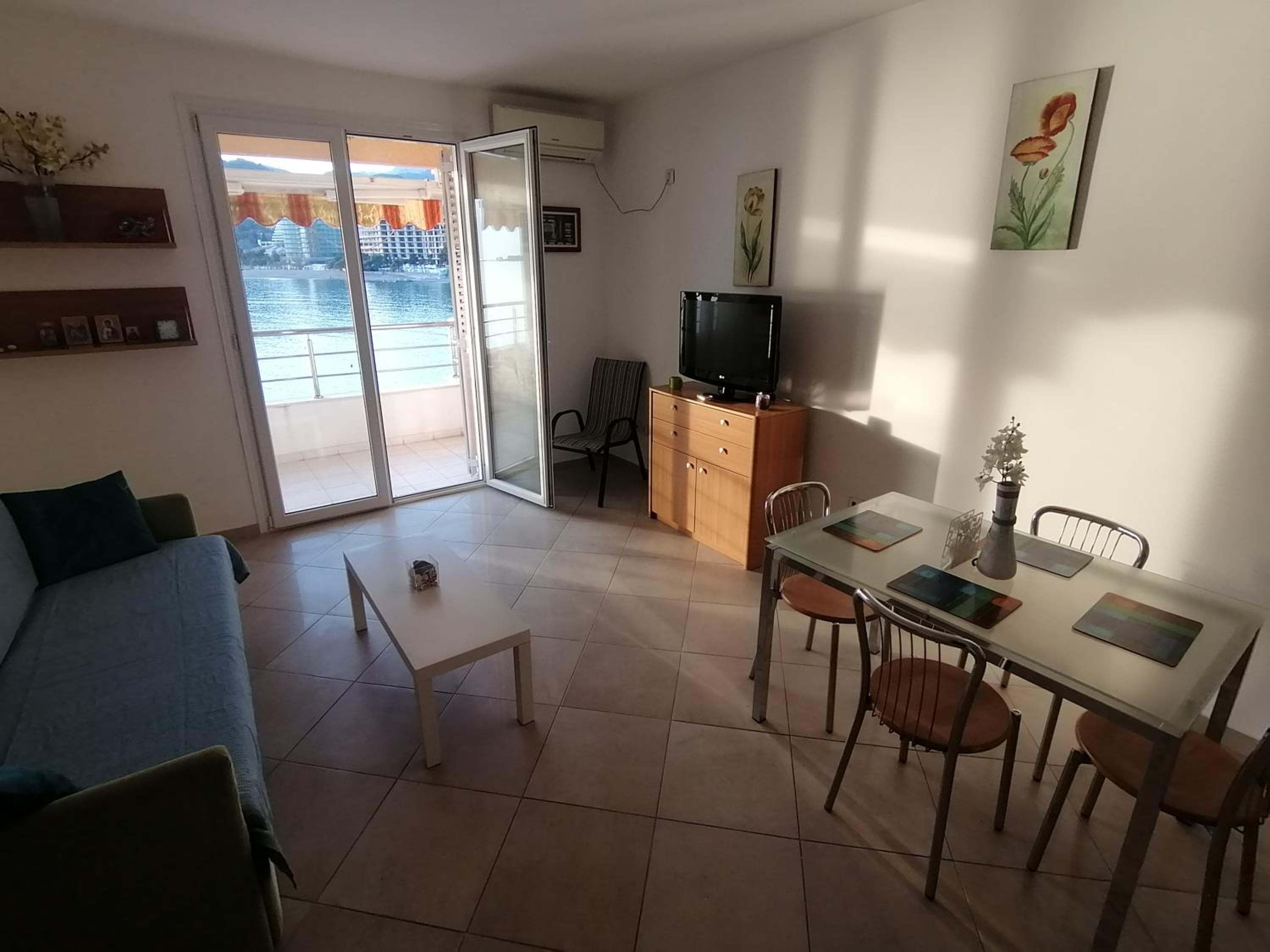 Luxury Apartment Astelmn view 4