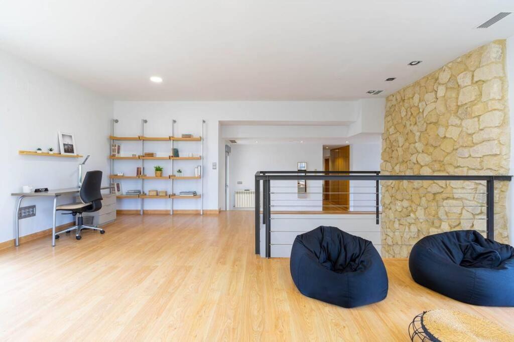 Acogedora Villa en Alicante con piscina & barbacoa