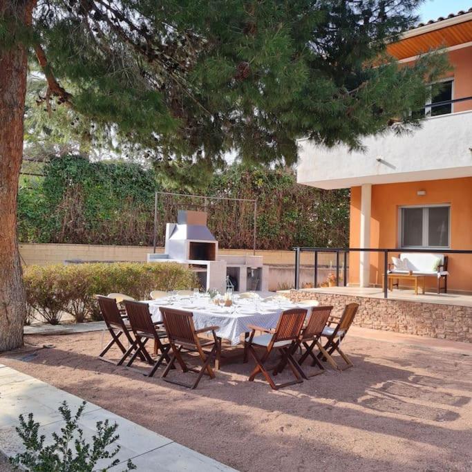 Acogedora Villa en Alicante con piscina & barbacoa