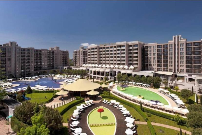 Reina Apart Barcelo Beach