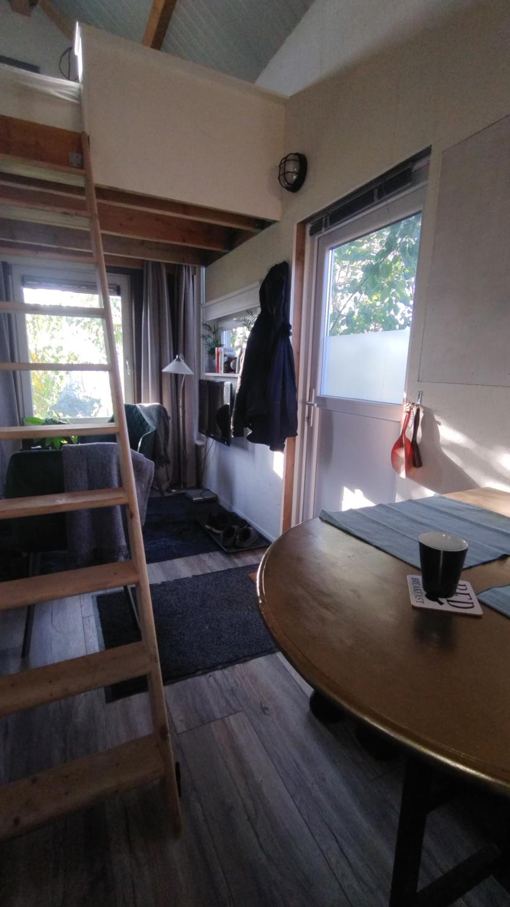 Photo 25