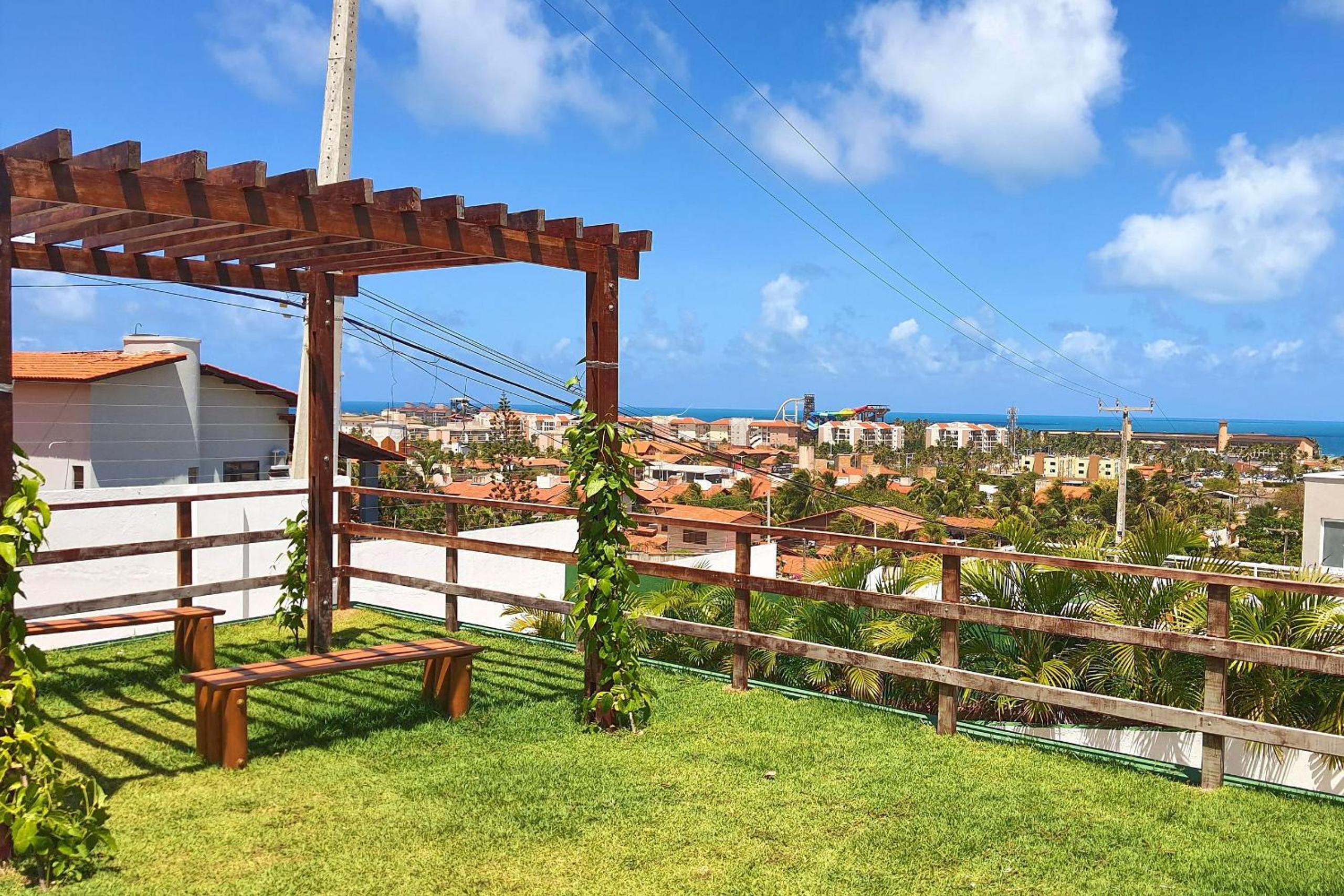 Beach Townhouses #C19 - Luxury by the Sea by Carpediem