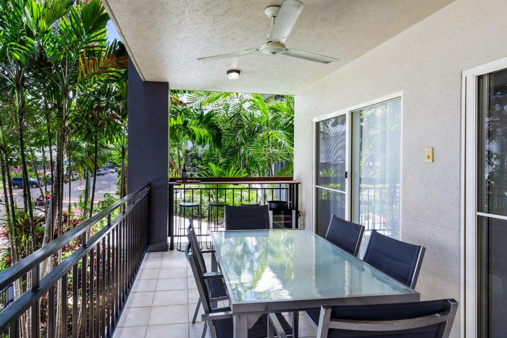 Zion Escapes Cairns City Waters Edge Family Apartment