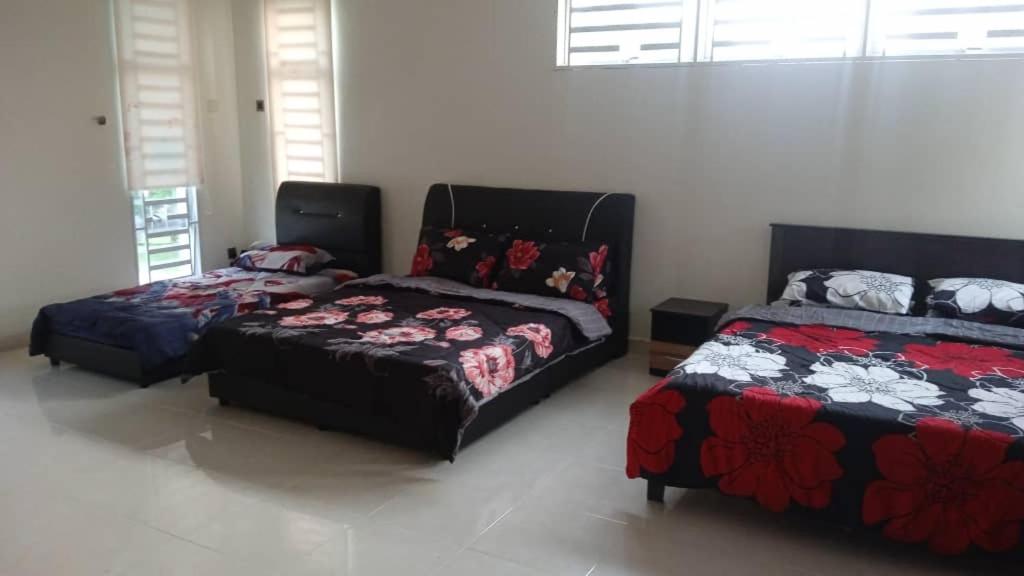 Pro-Qaseh Room Stay , Darulaman Lake Home photo 6