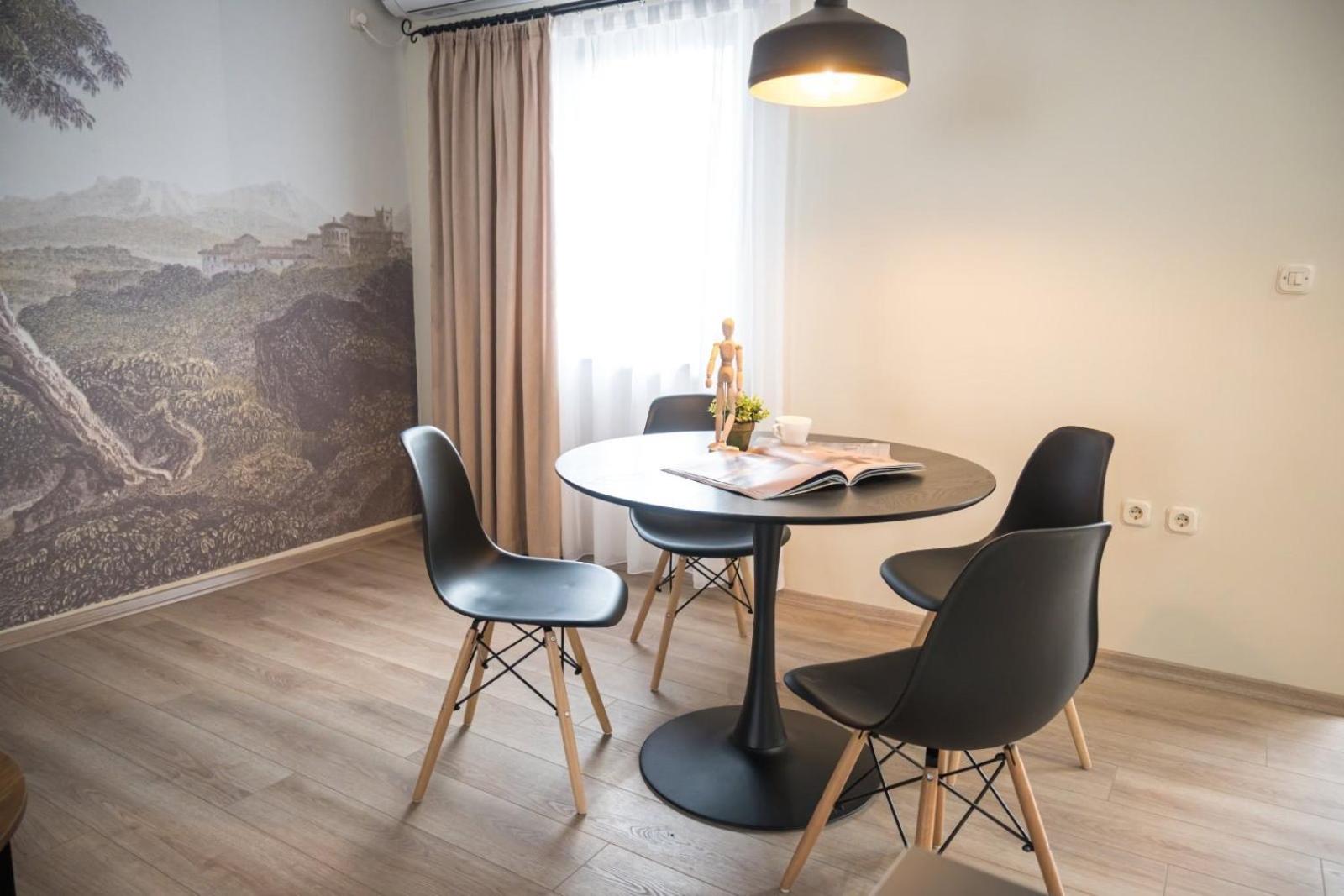 BEST APARTMENTS