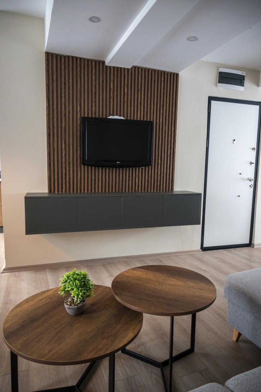 BEST APARTMENTS