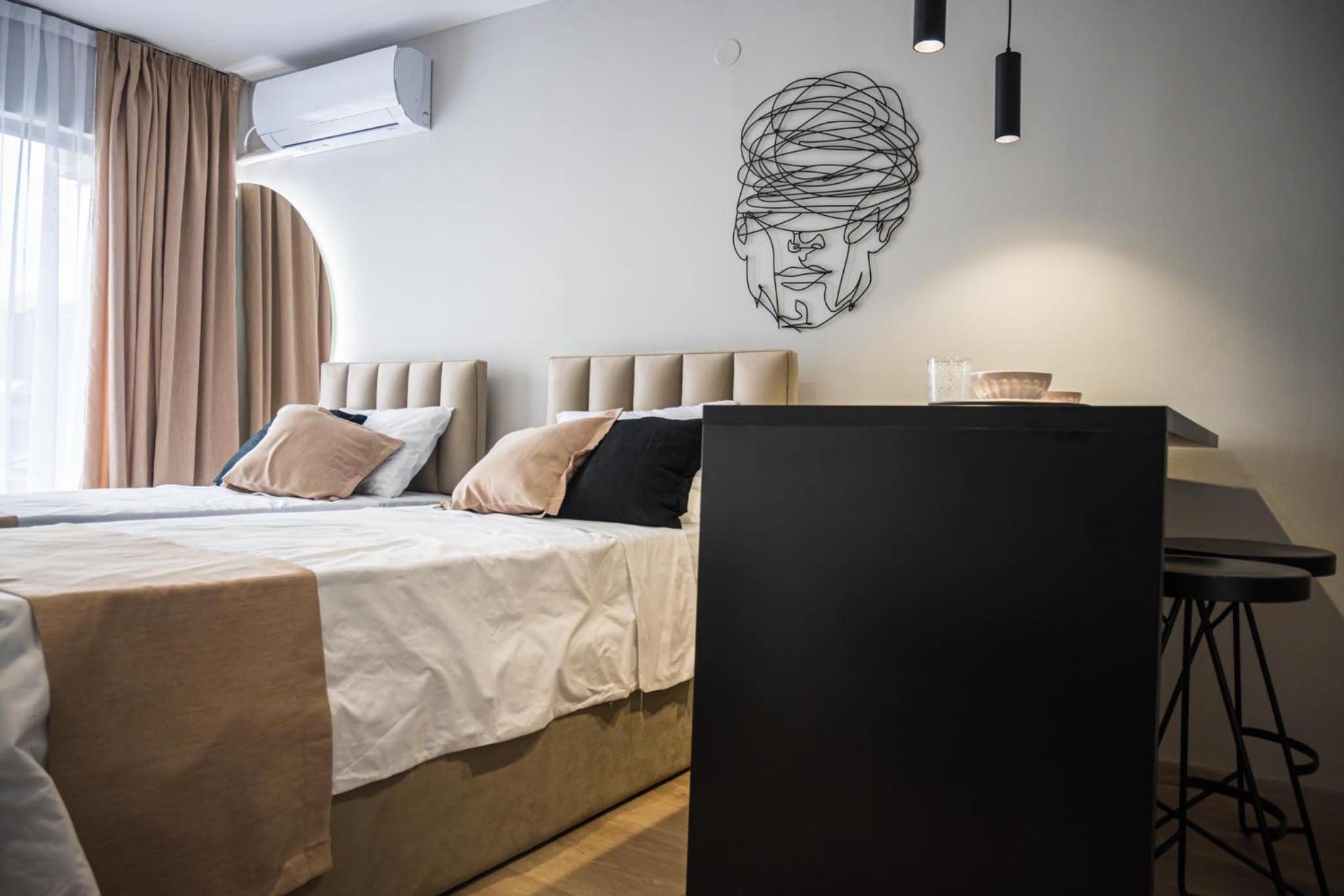 BEST APARTMENTS