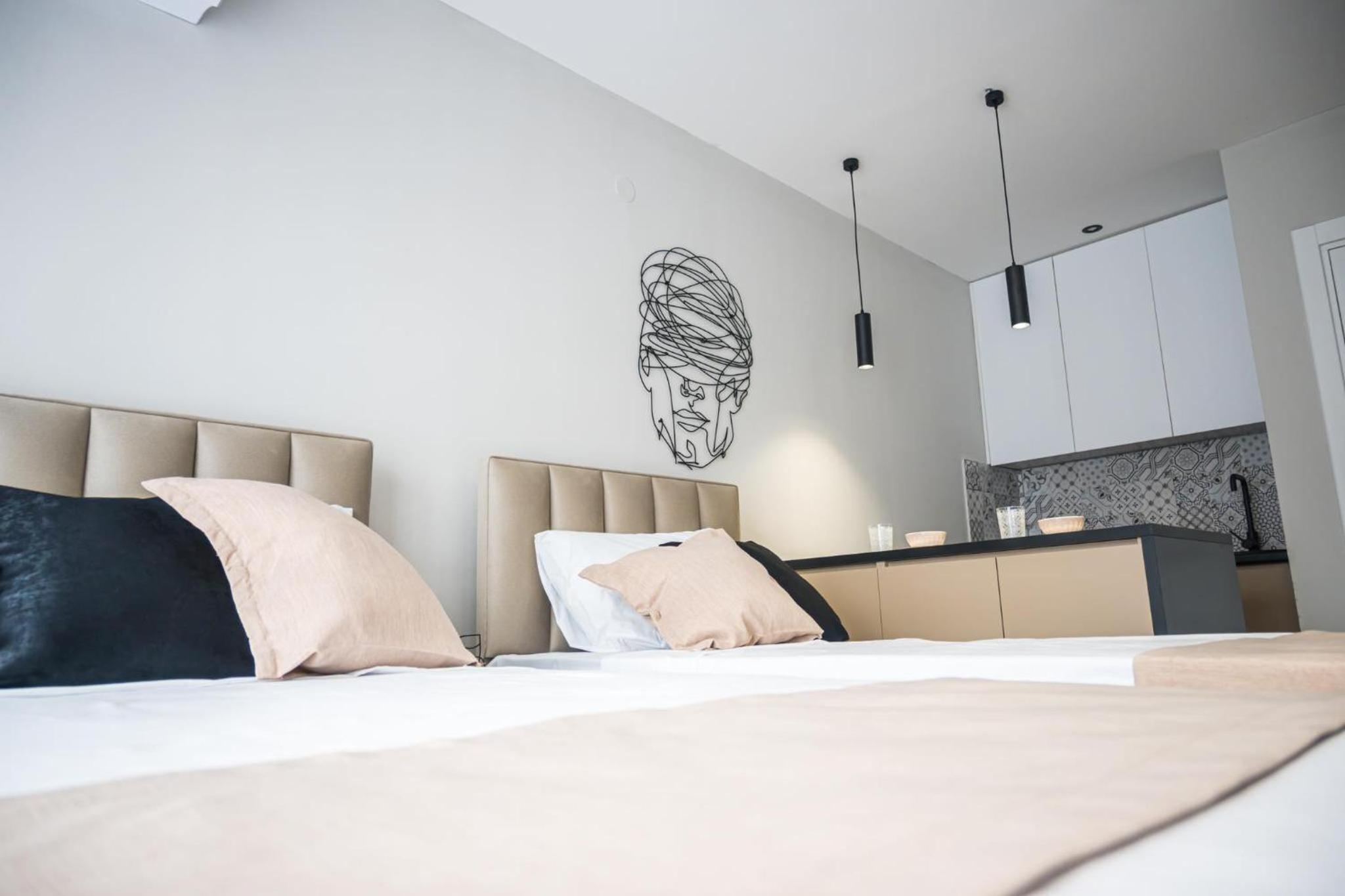BEST APARTMENTS
