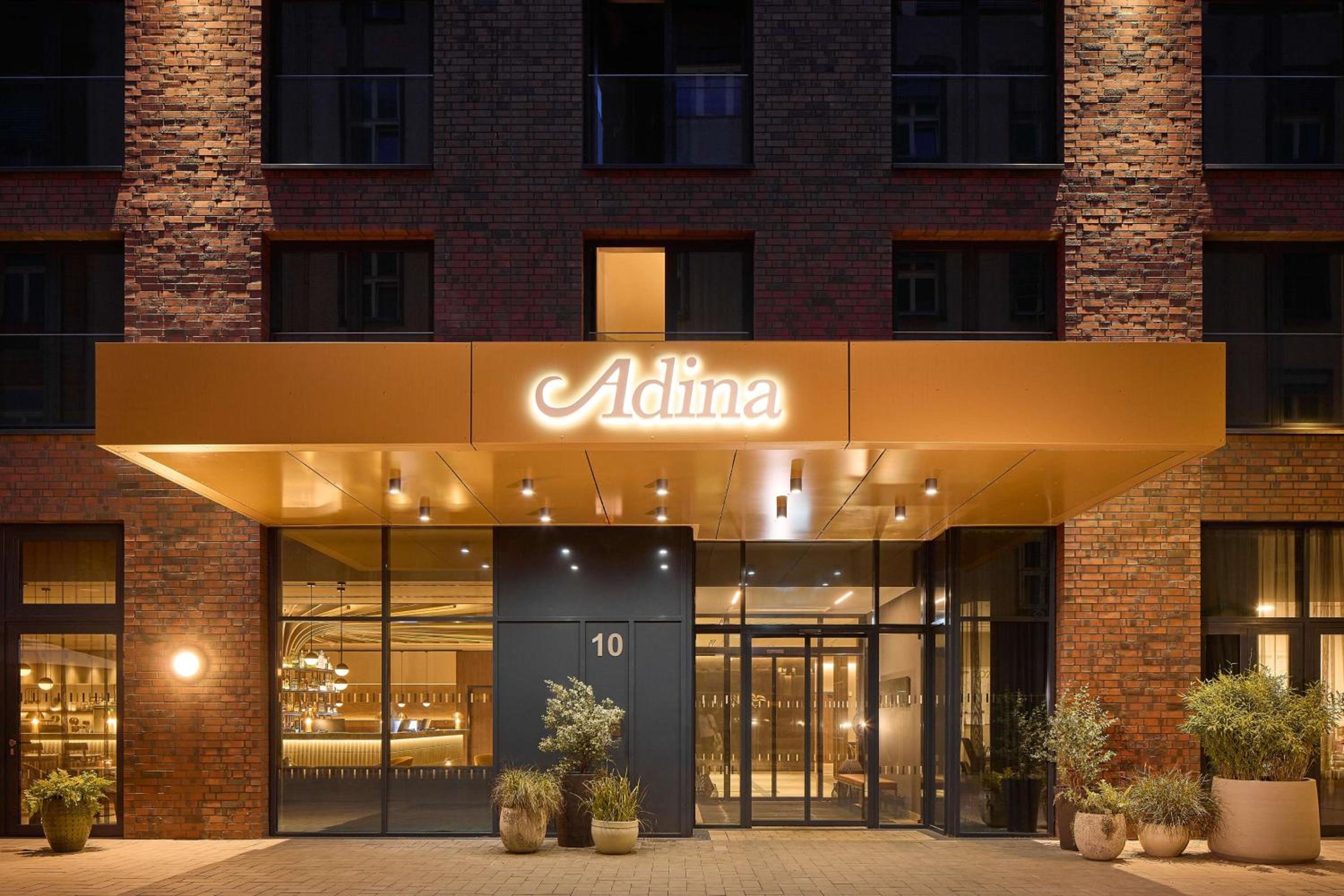 Hotel Adina Apartment Hotel Dusseldorf - Image 1