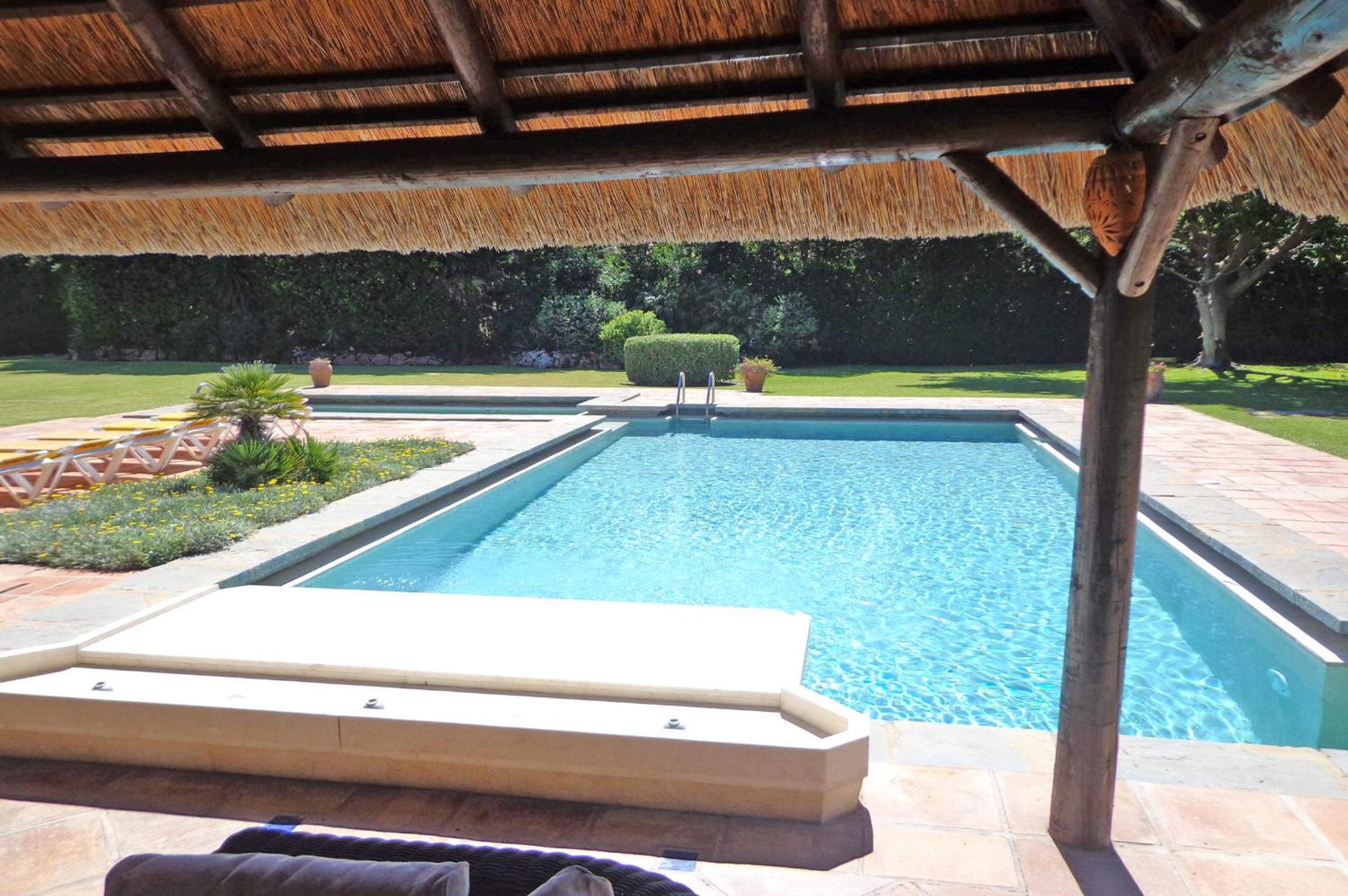Amazing Beachfront Villa heated pool Marbella