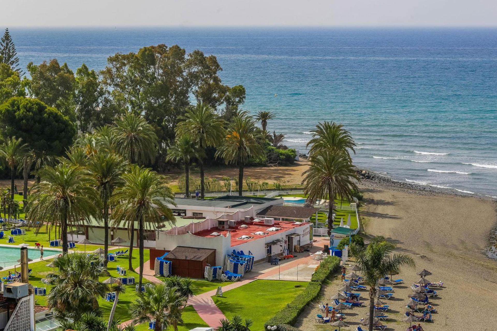 Amazing Beachfront Villa heated pool Marbella