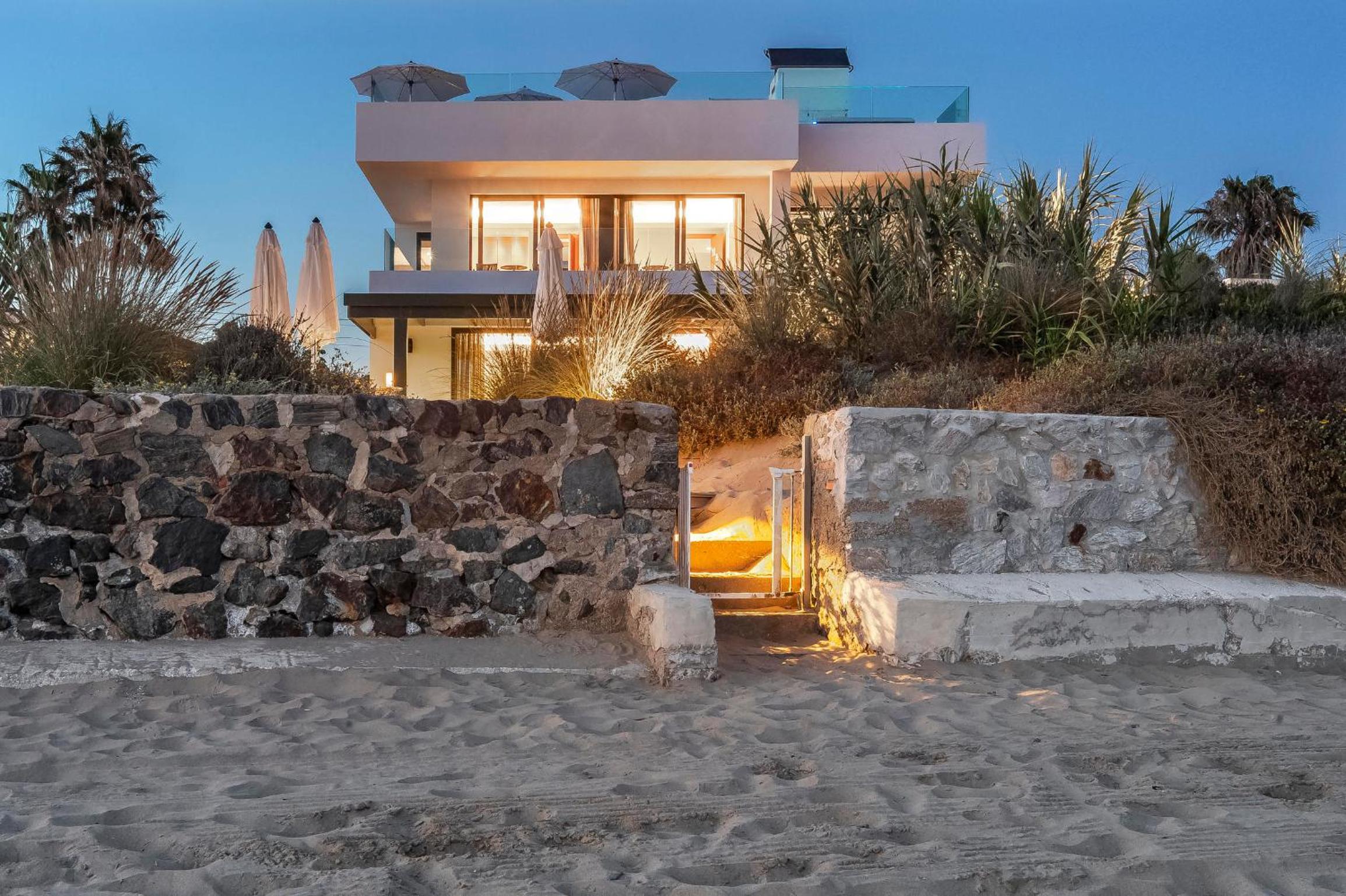Villa Frontline Beach Costabella - Marbella