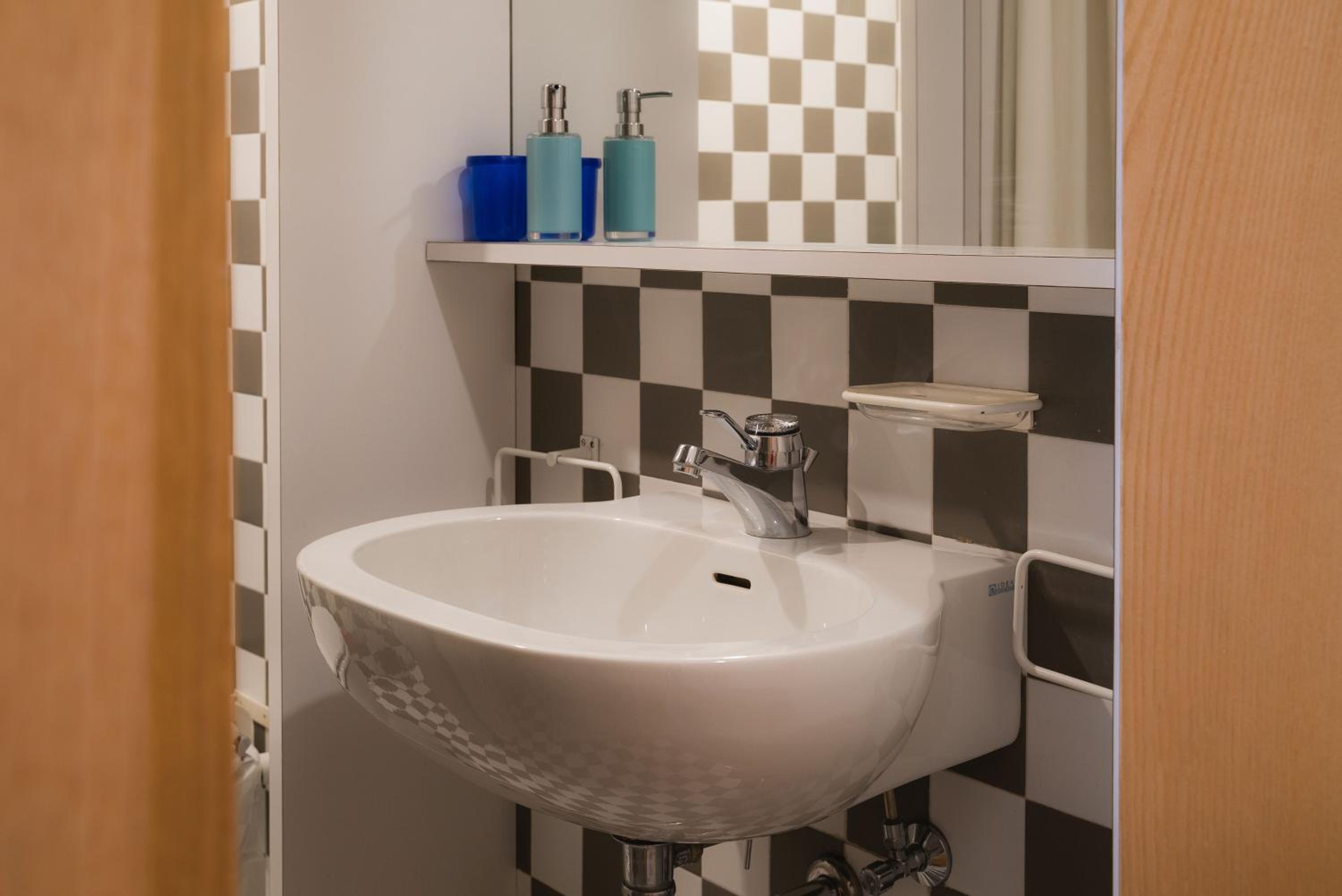 Mandron charming and central apartment view 2