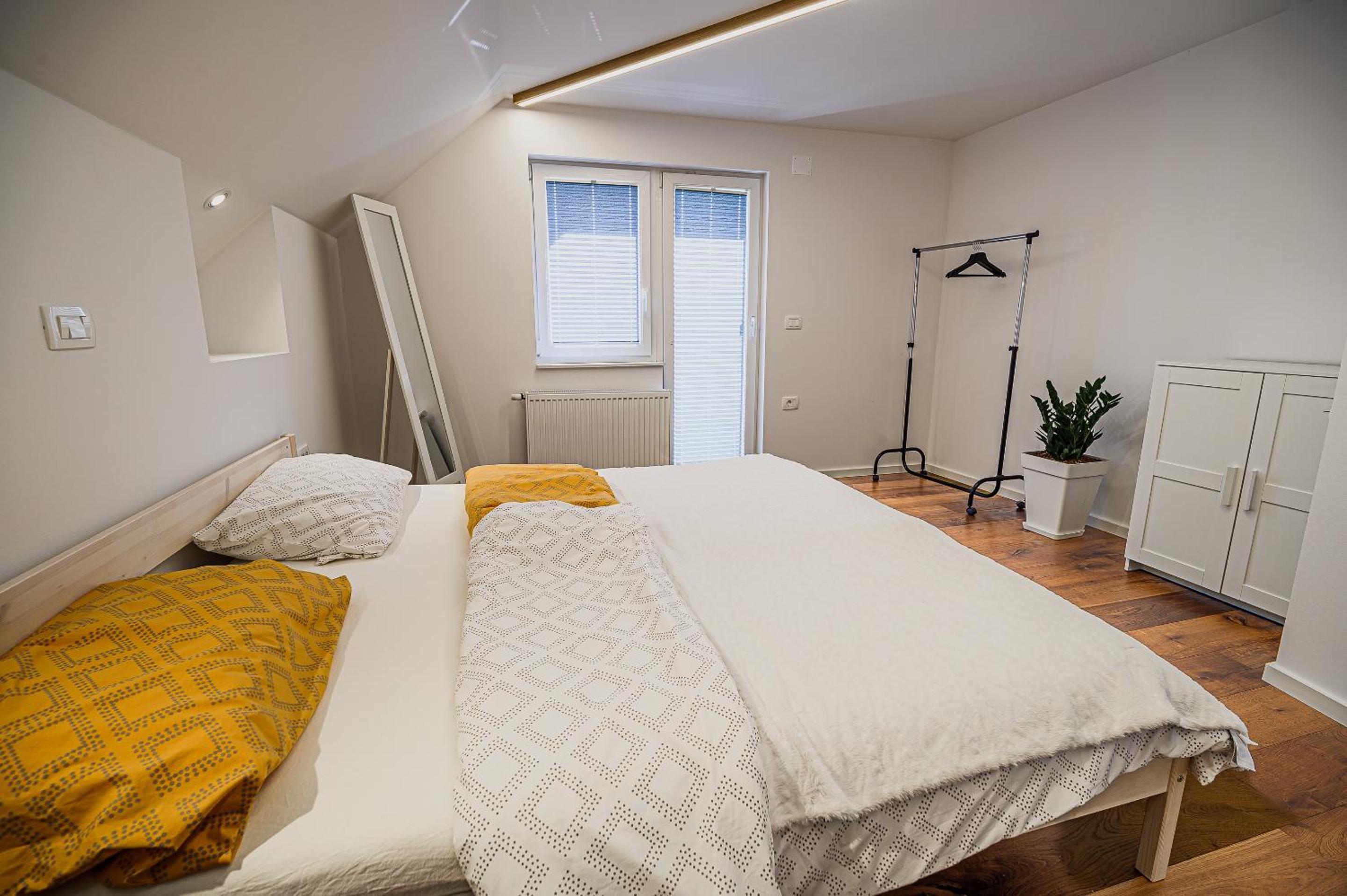 Mountain View Apartment with Sauna view 5