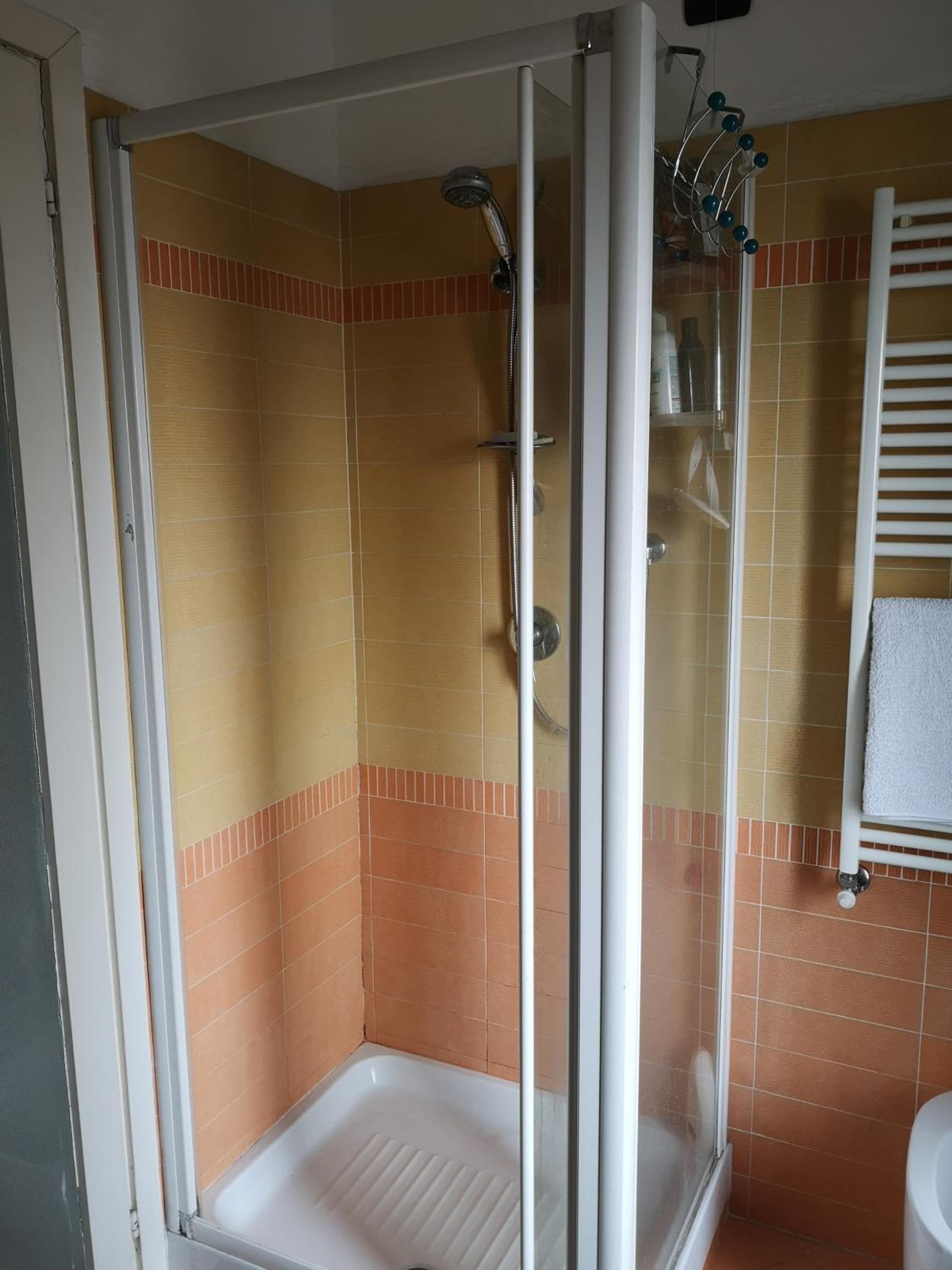 Appartamento Cadolini - Secured Parking! - Duomo in 20 min - Quiteness and Garden