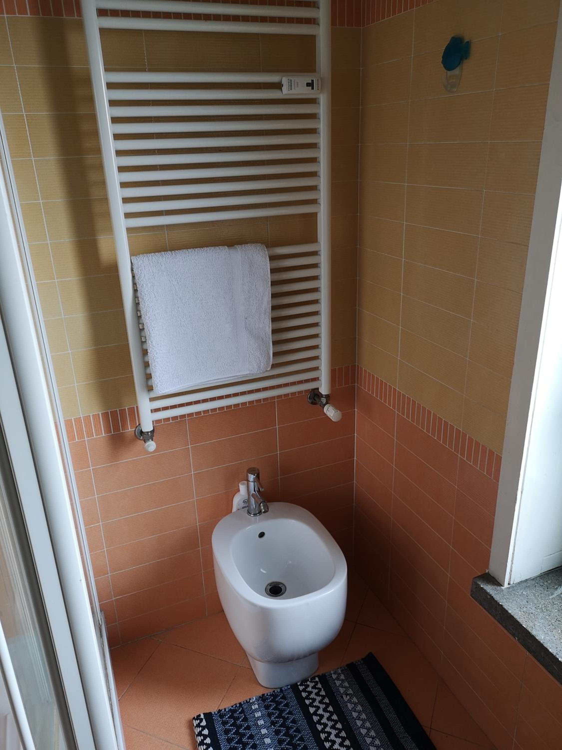 Appartamento Cadolini - Secured Parking! - Duomo in 20 min - Quiteness and Garden