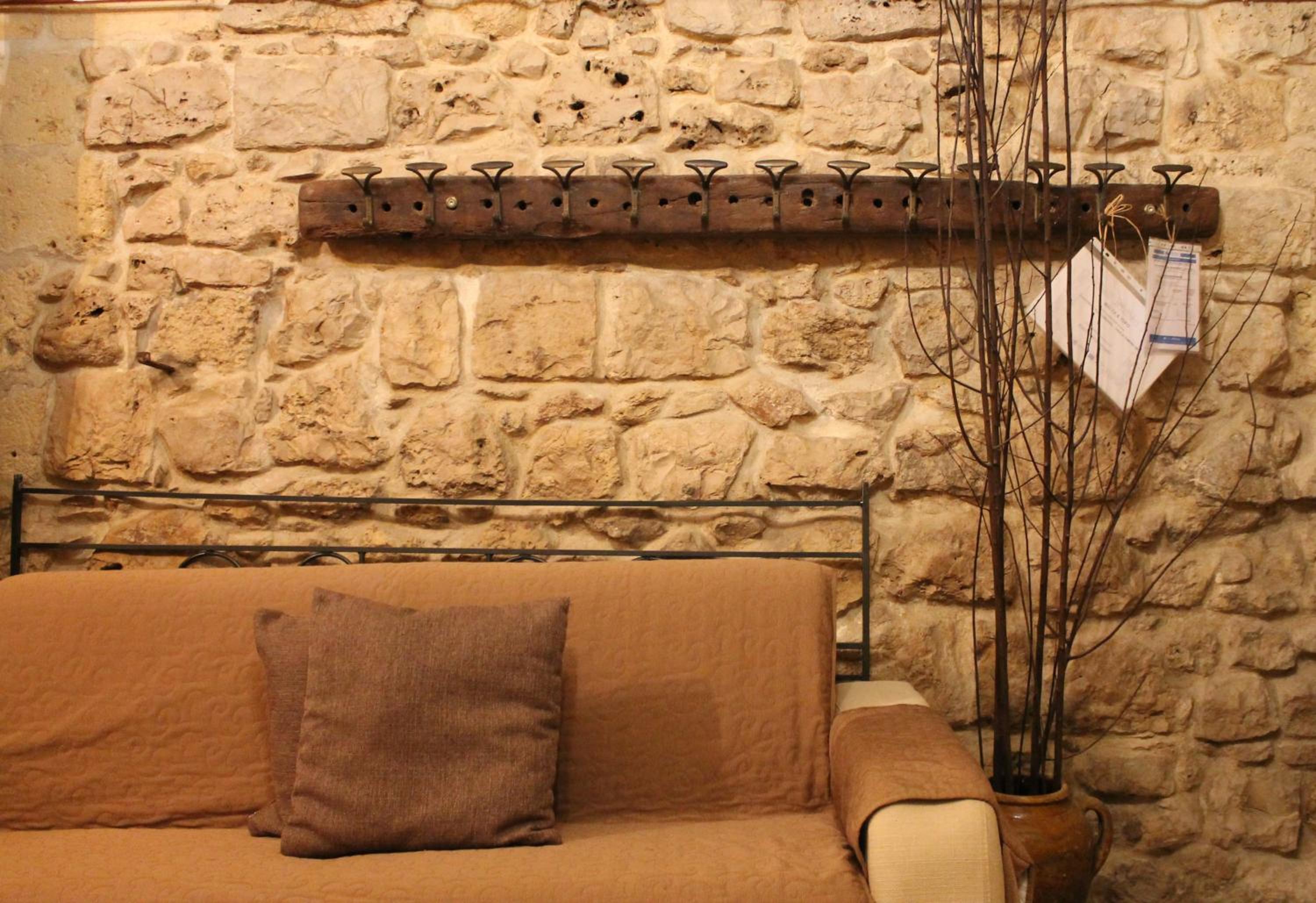 Malta & Tufo photo 2