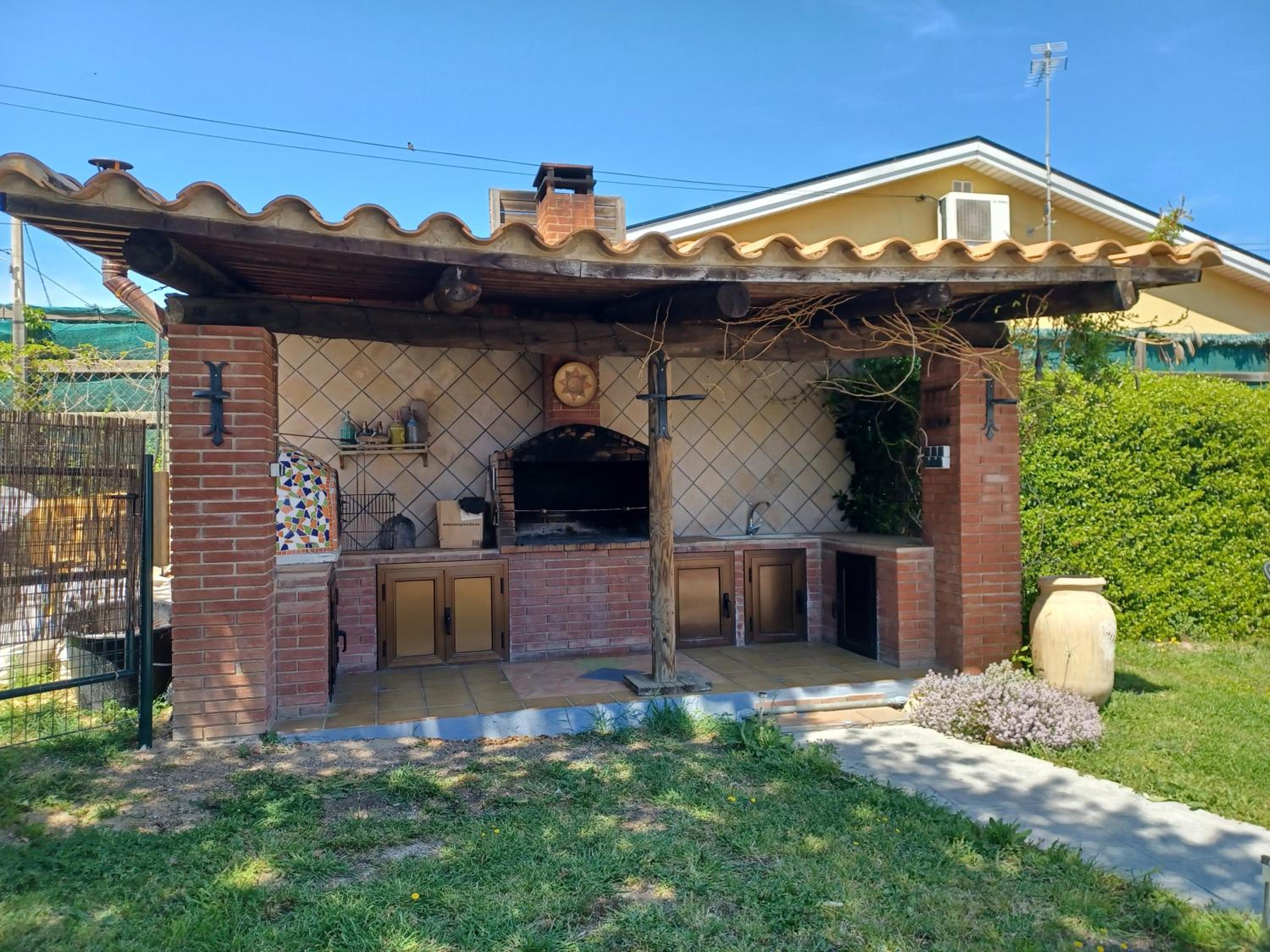 Piscina de sal Barbacoa Wifi, Parking Gratis, 3 min PGA Casa El Roble view 4