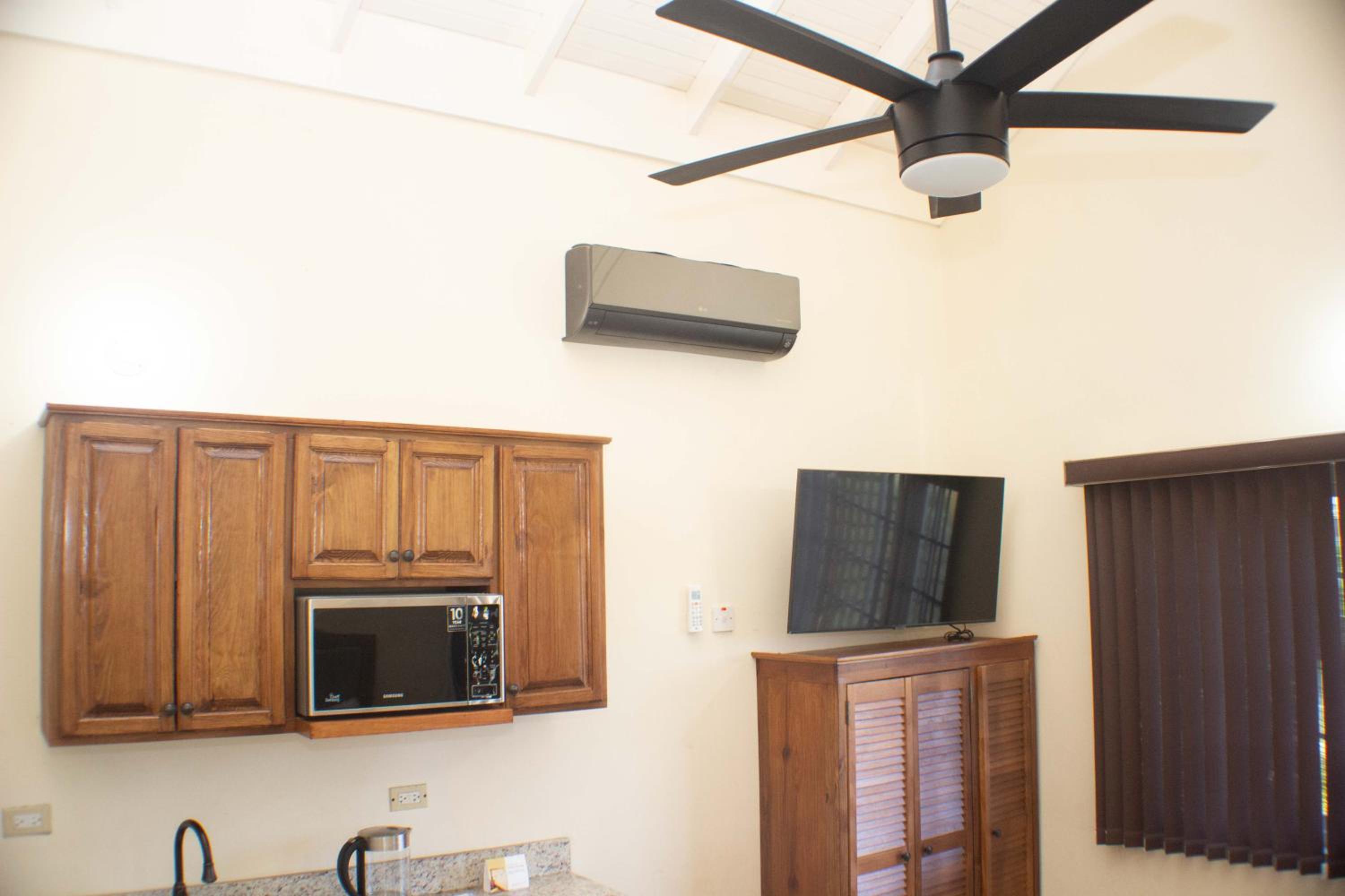 The Vista Inn Studio #2
