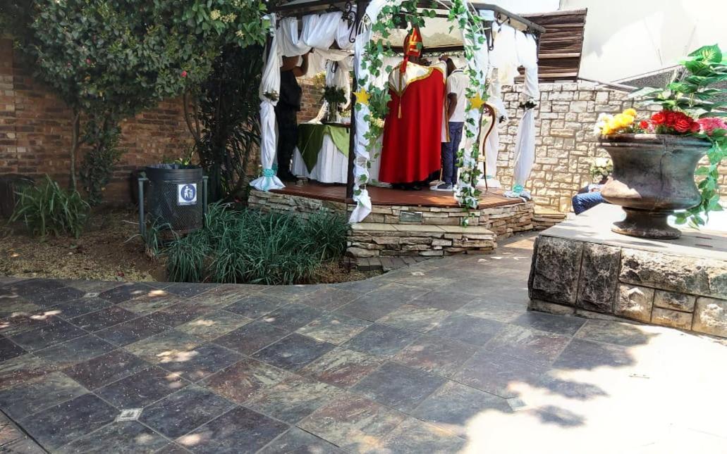 Ecotel Premier Lodge & Conference Centre