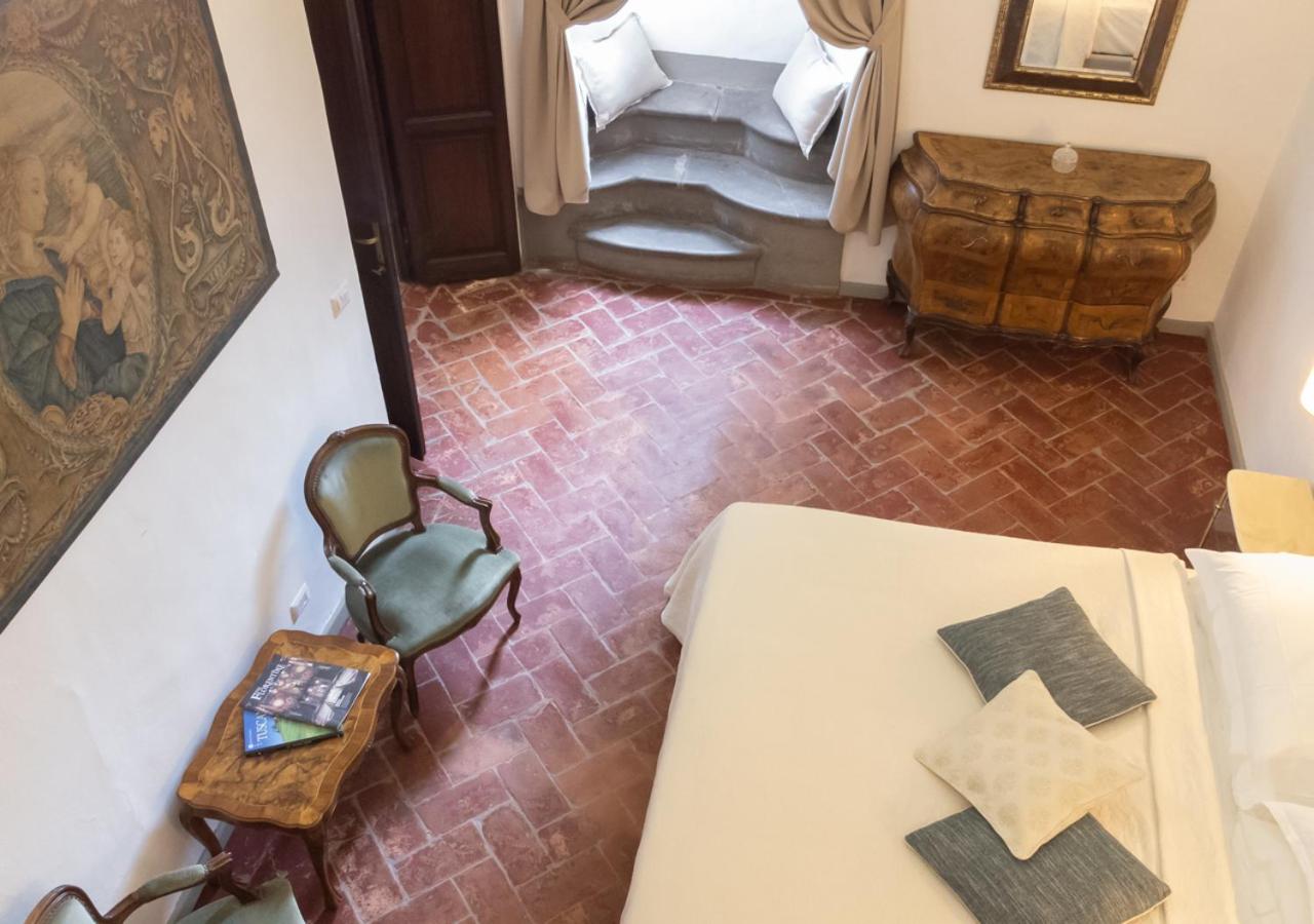 Palazzo Roselli Cecconi Apartments