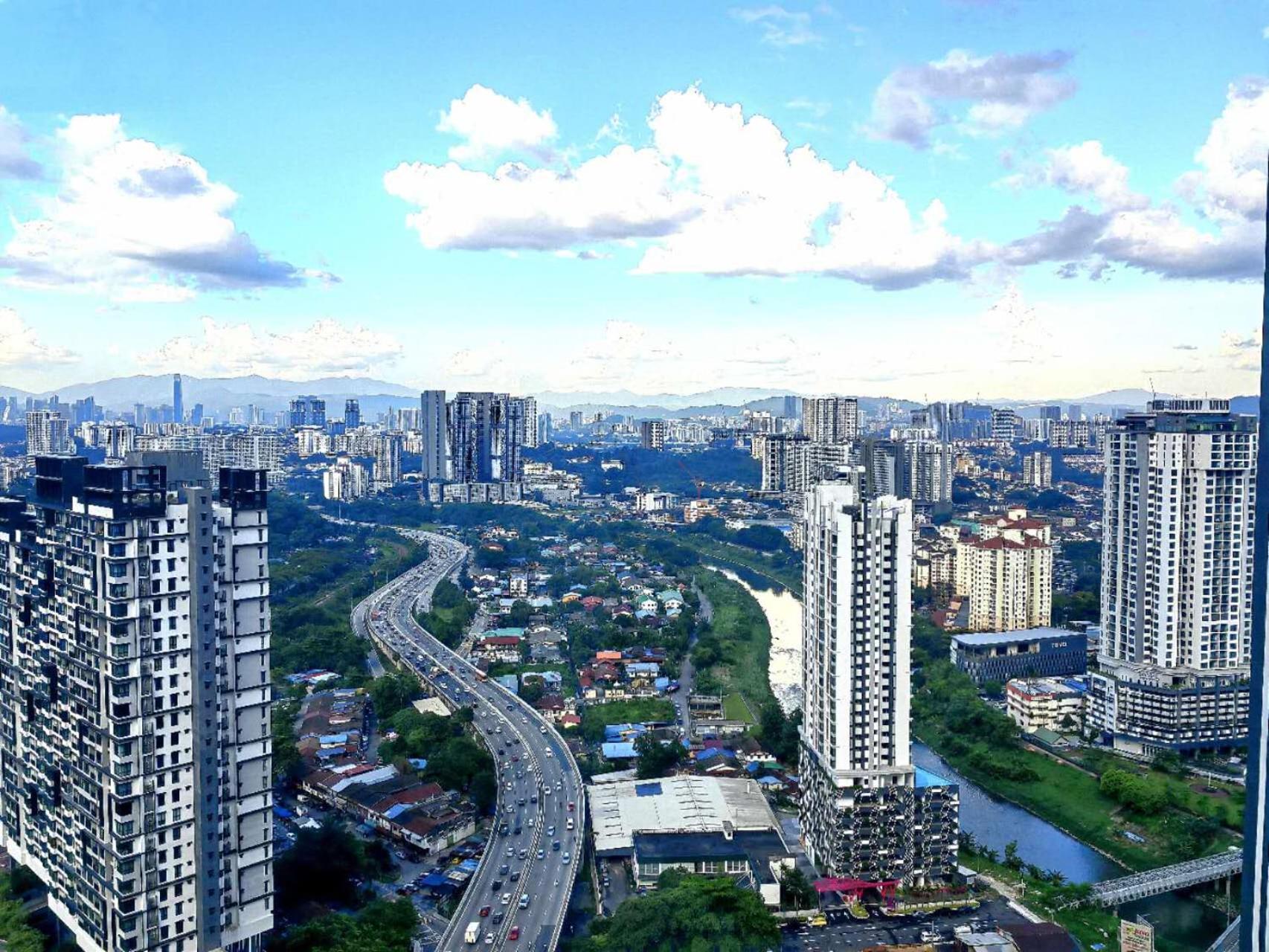 Citizen Premium Suite - Old Klang Road