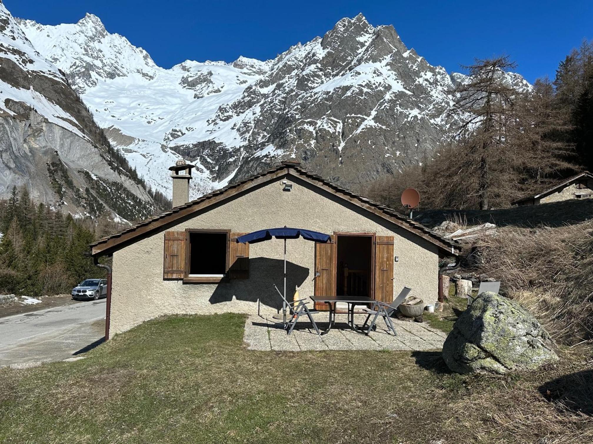 Chalet le Basset - Keys to Paradise in the Alps