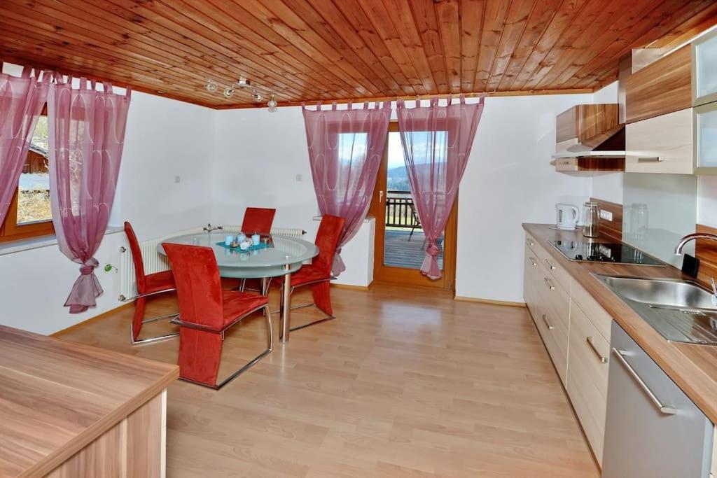 Ferienwohnung Karawankenblick