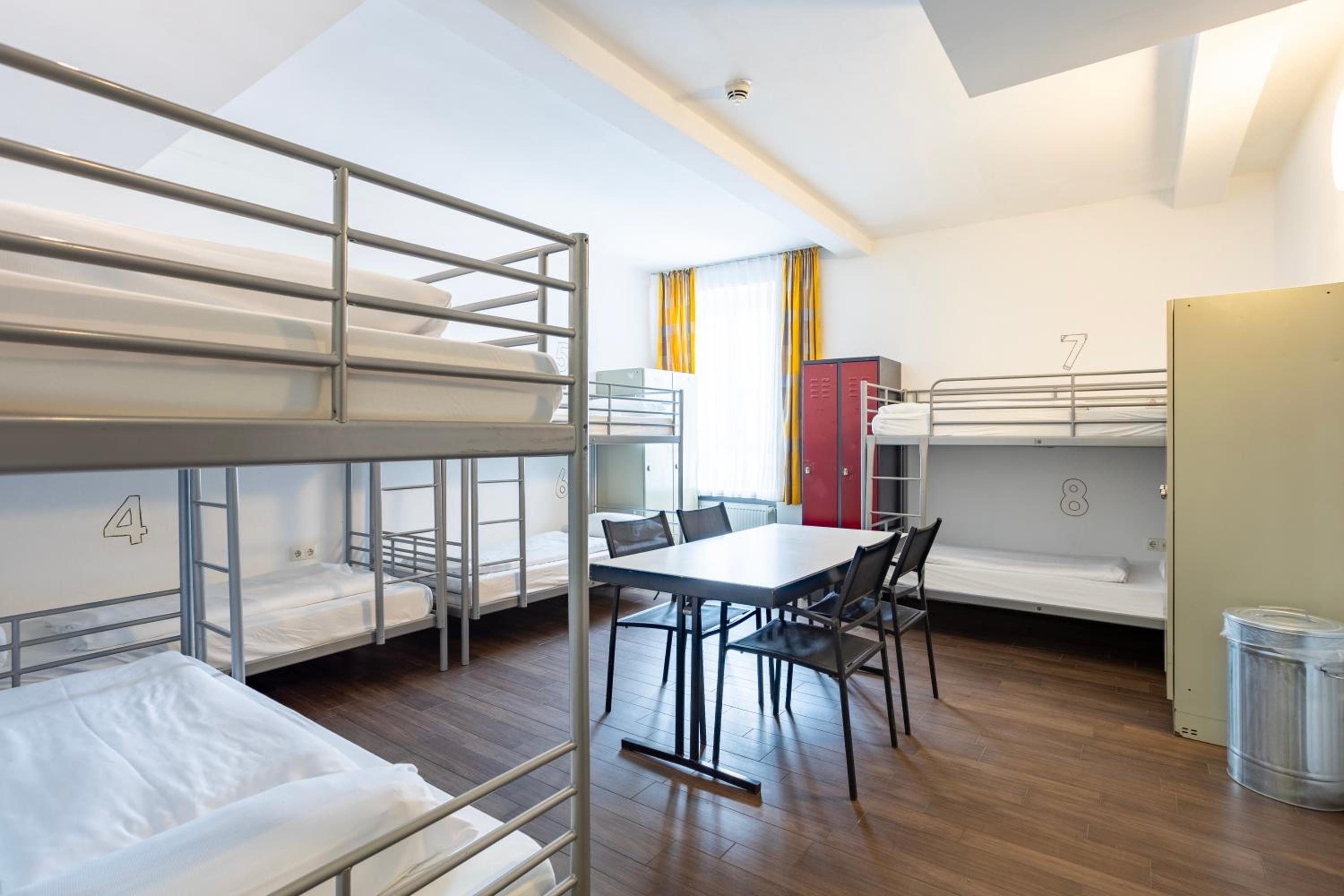 Munich Vacations - Jaeger s Munich (Hotel/Hostel) - Property Image 21