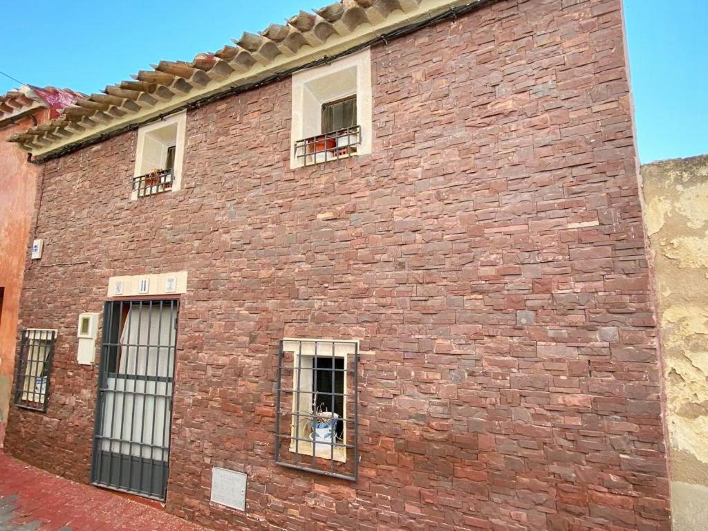 Vivienda de estilo rústico con piscina LA GRANÁ
