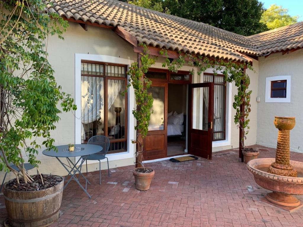 Heart of Constantia - SOLAR POWERED view 2