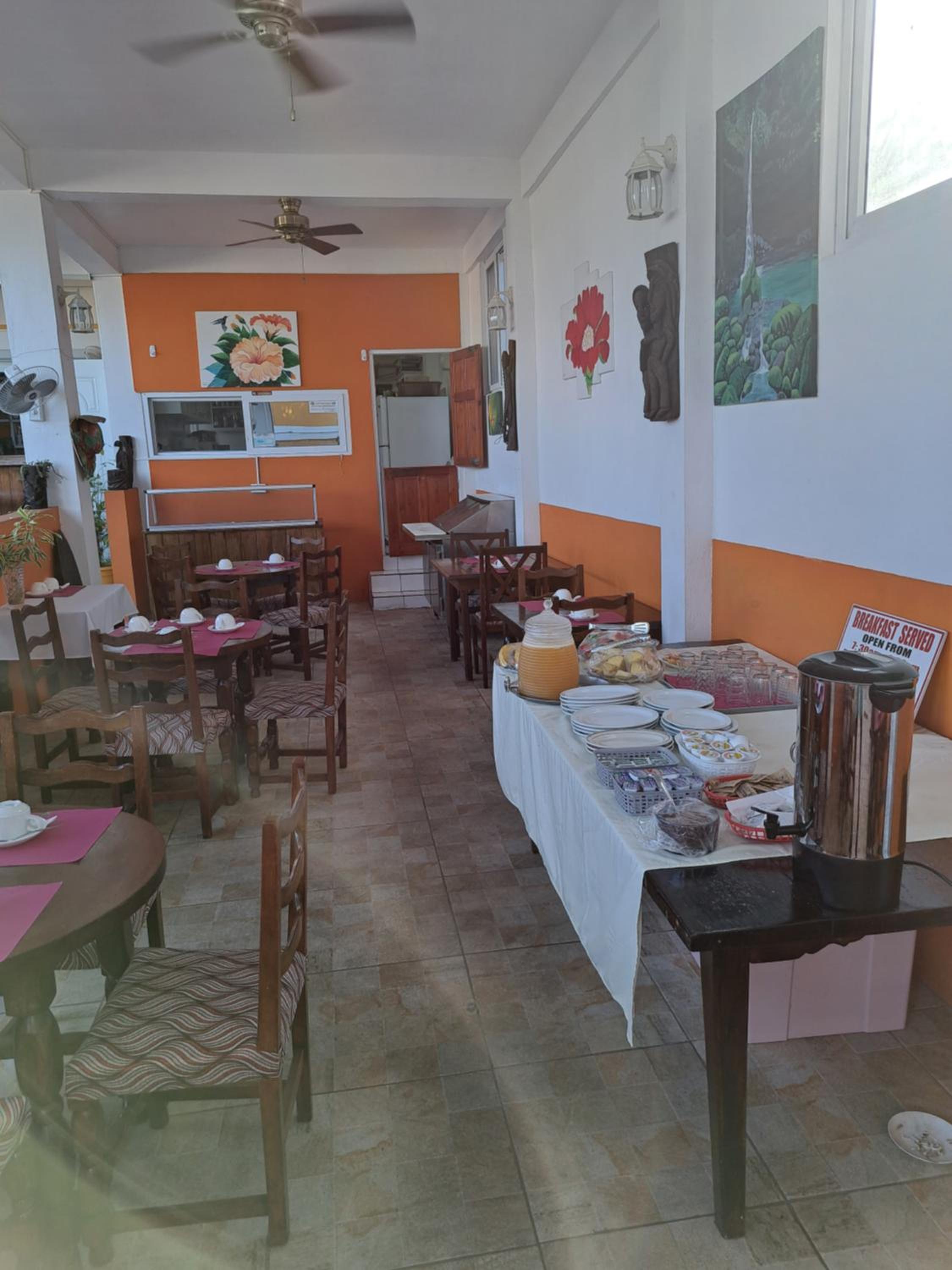 St. James Guesthouse - Photo 23
