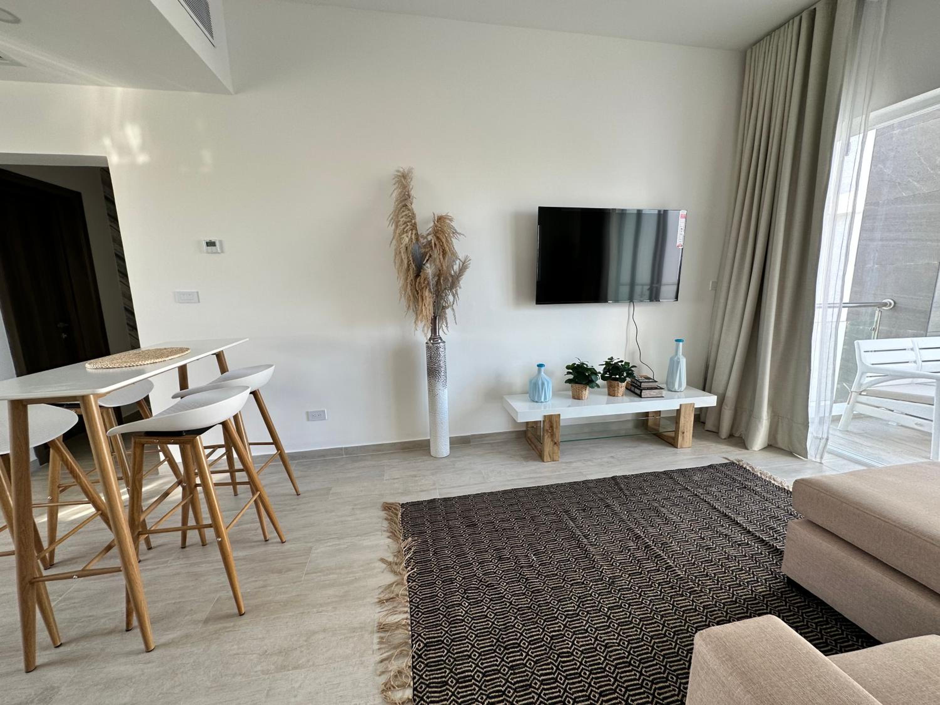 LUXURY CONDO coral bay